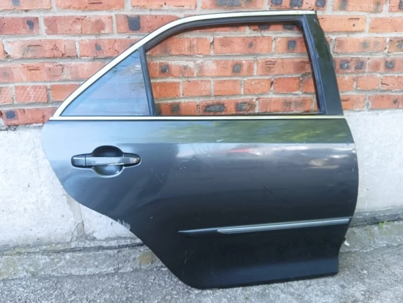 Дверь задняя правая Toyota Camry XV50/XV55 2ARFE