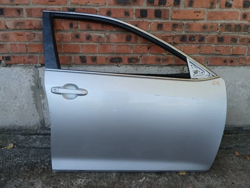 Дверь передняя правая Toyota Camry XV50/XV55 2ARFE