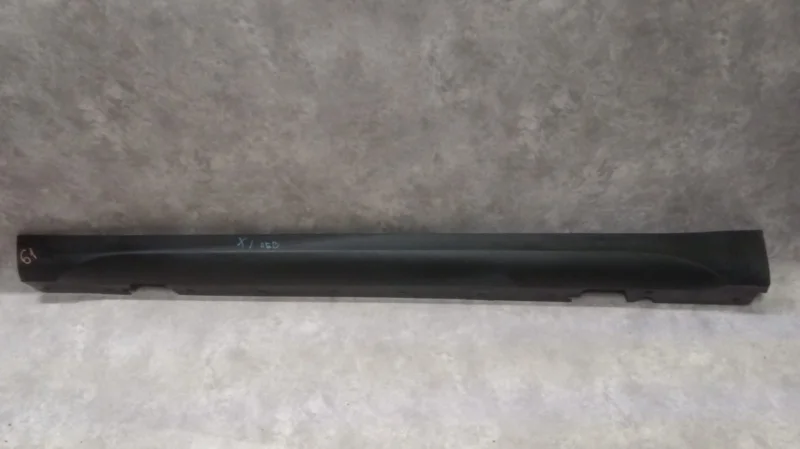 Накладка порога левая BMW X1 E84