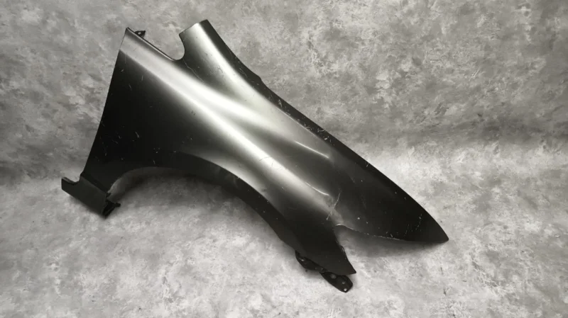Крыло переднее правое Honda Civic 4D FD R18A1