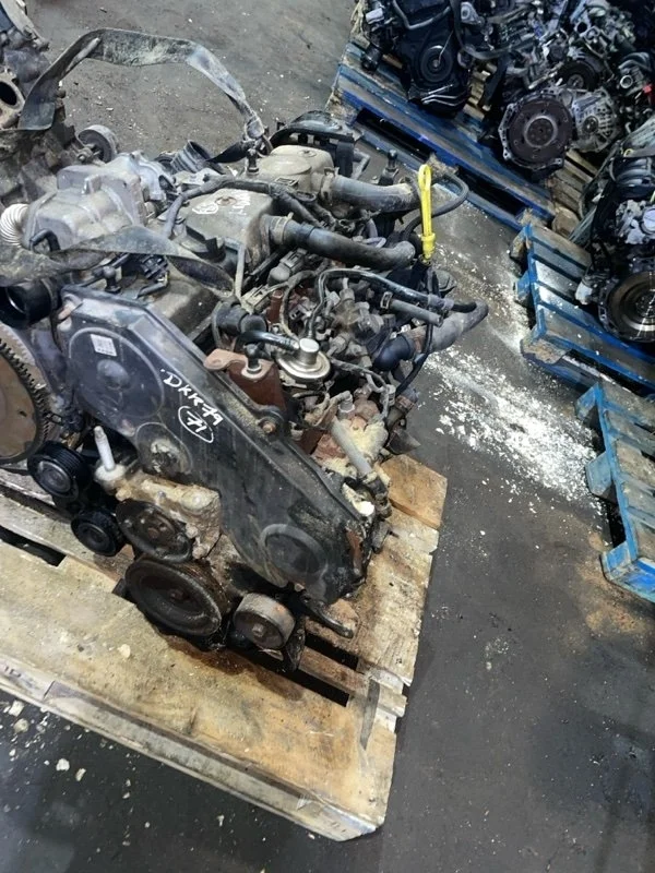 Двигатель FORD 1.8