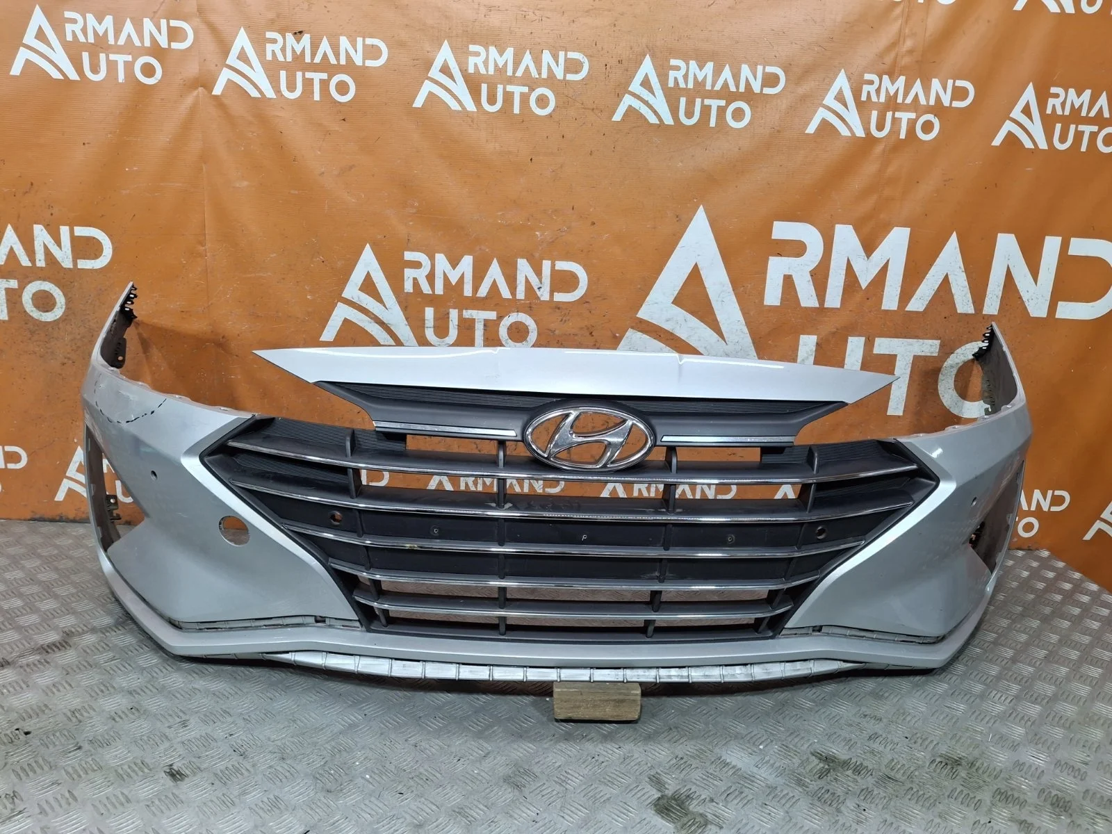 Бампер Hyundai Elantra 2018-2020 6 AD