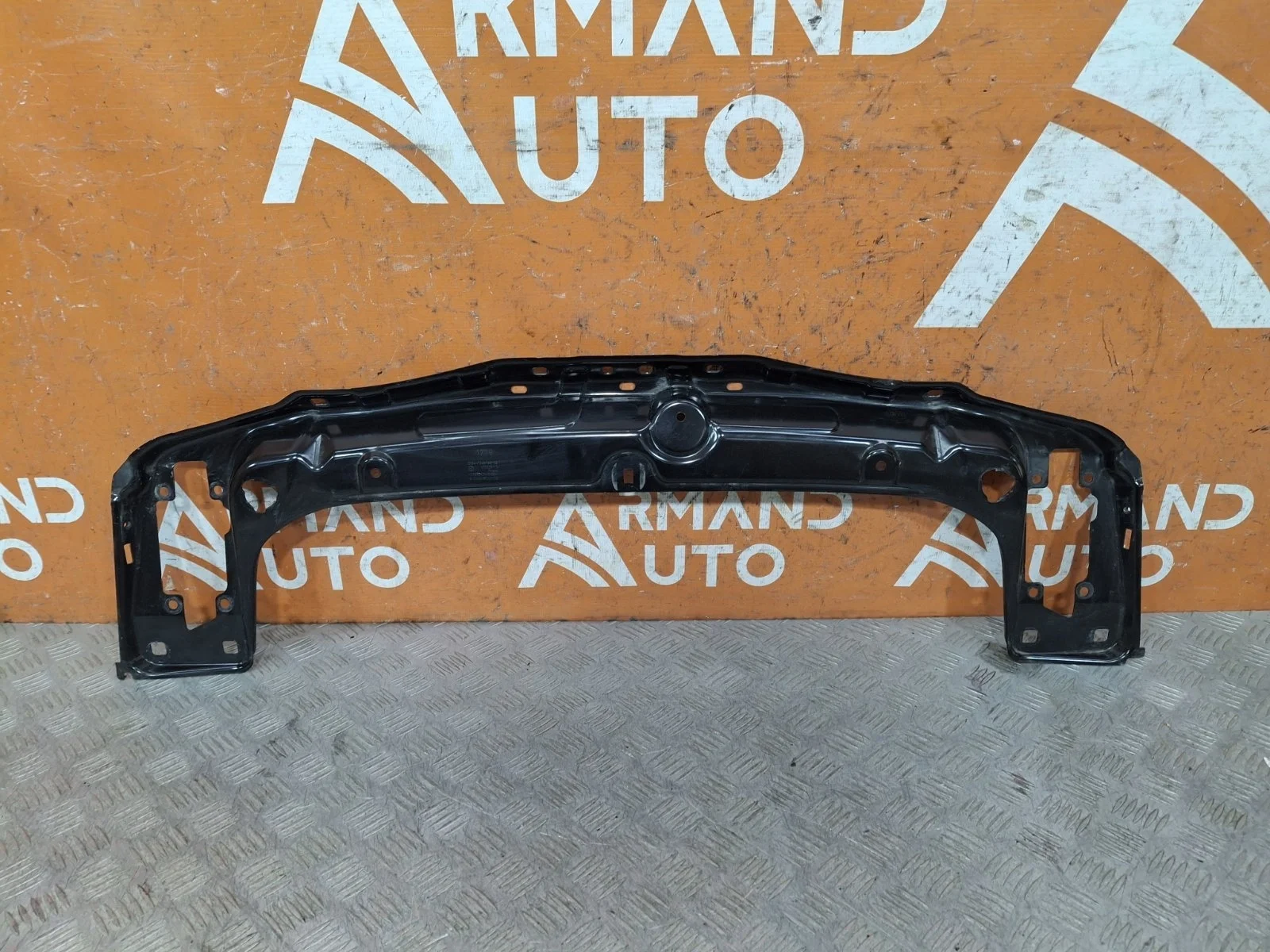 Панель передняя верхняя (суппорт радиатора) BMW 3 series 2011-2020 F30 F31