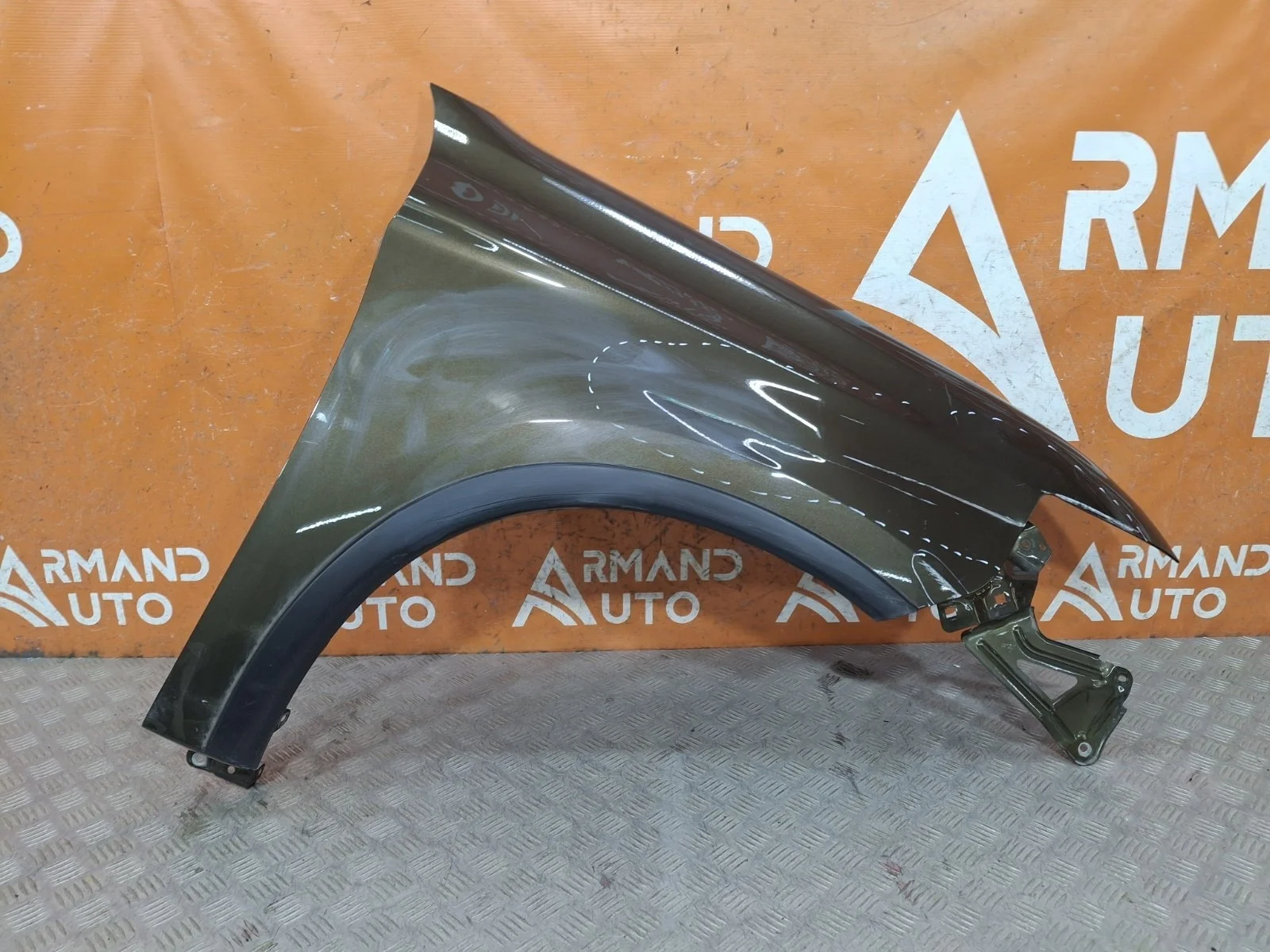 Крыло Mitsubishi Outlander 2015-нв 3