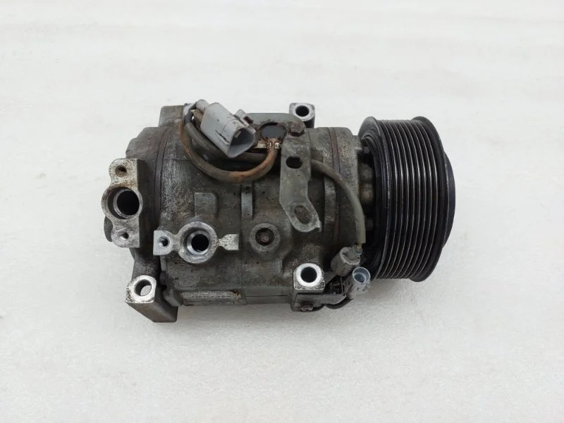 Компрессор кондиционера Toyota Land Cruiser 2011 J200