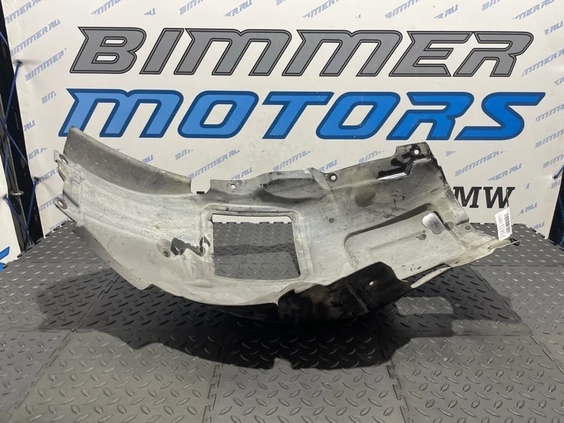 Подкрылок Bmw 3 51717260726 F30 N13B16, передний правый