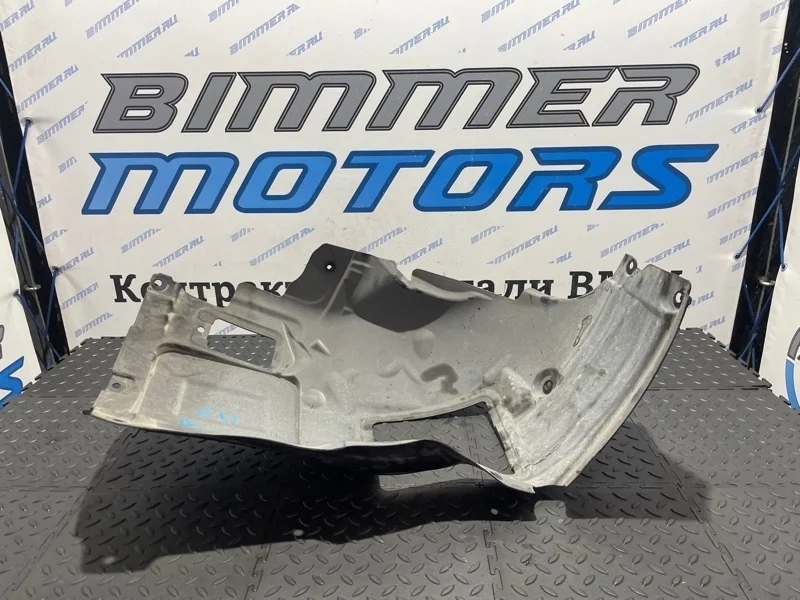Подкрылок Bmw 3 51717260726 F30 N13B16A, передний правый