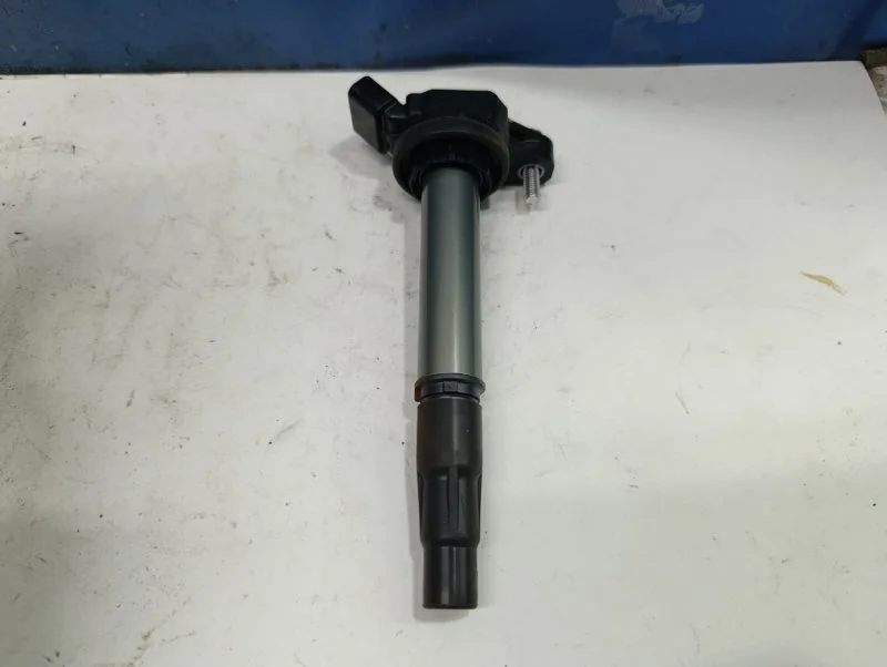 Катушка зажигания Toyota Verso 2016 9091902258 ZGR20 1.6 1ZR-FAE
