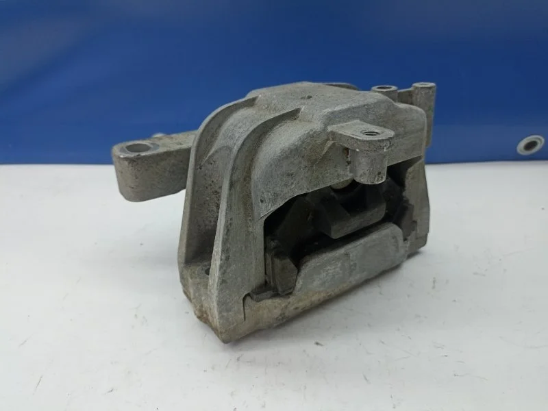 Опора двигателя Volkswagen Caddy 2006 1K0199262AL 2KB 1.6 BSE, правая