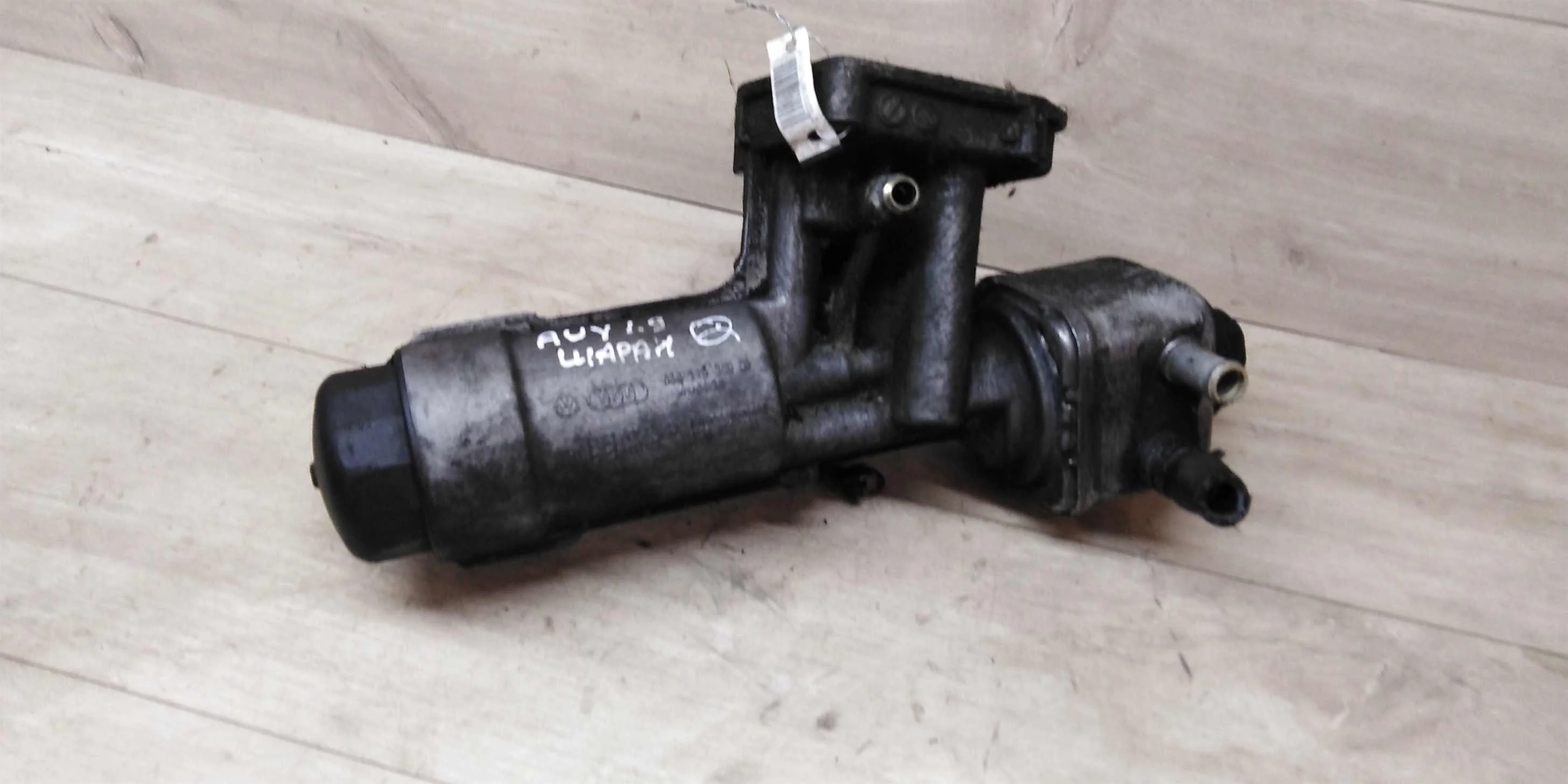 Корпус фильтра масляного Volkswagen Sharan (арт. 14408)