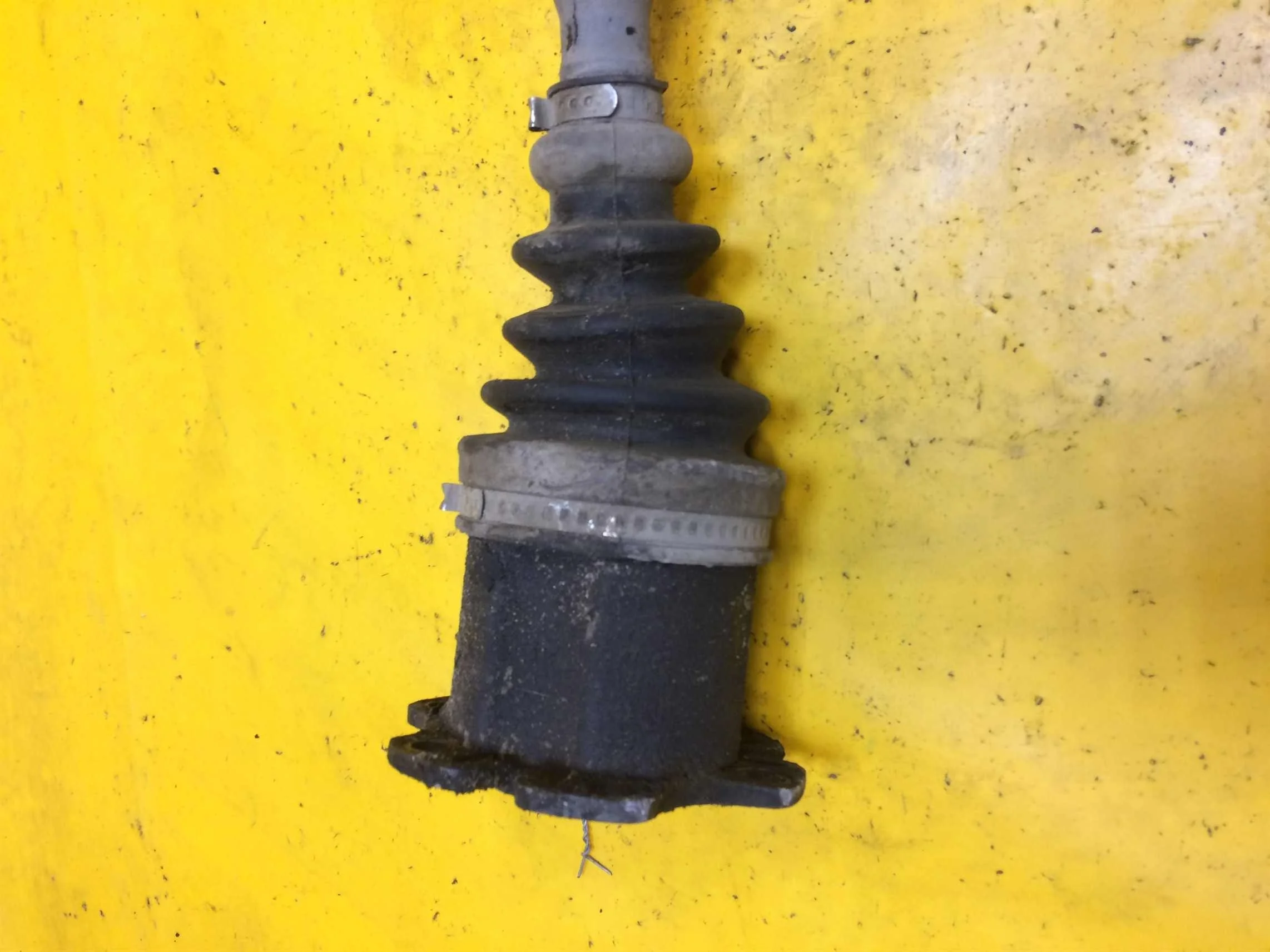 Привод левый Audi A6 C5 allroad (арт. 14421)