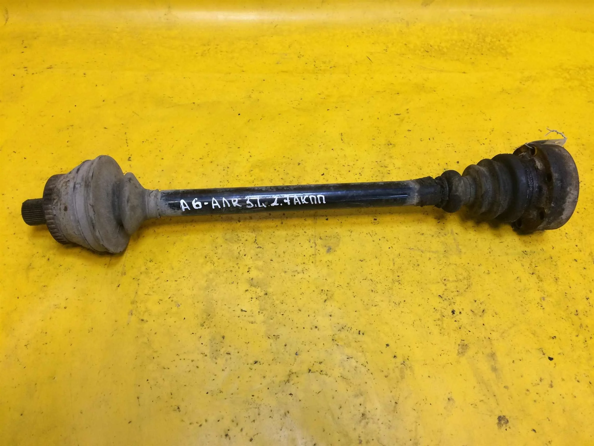 Привод задний левый Audi A6 C5 allroad  (арт. 14423)