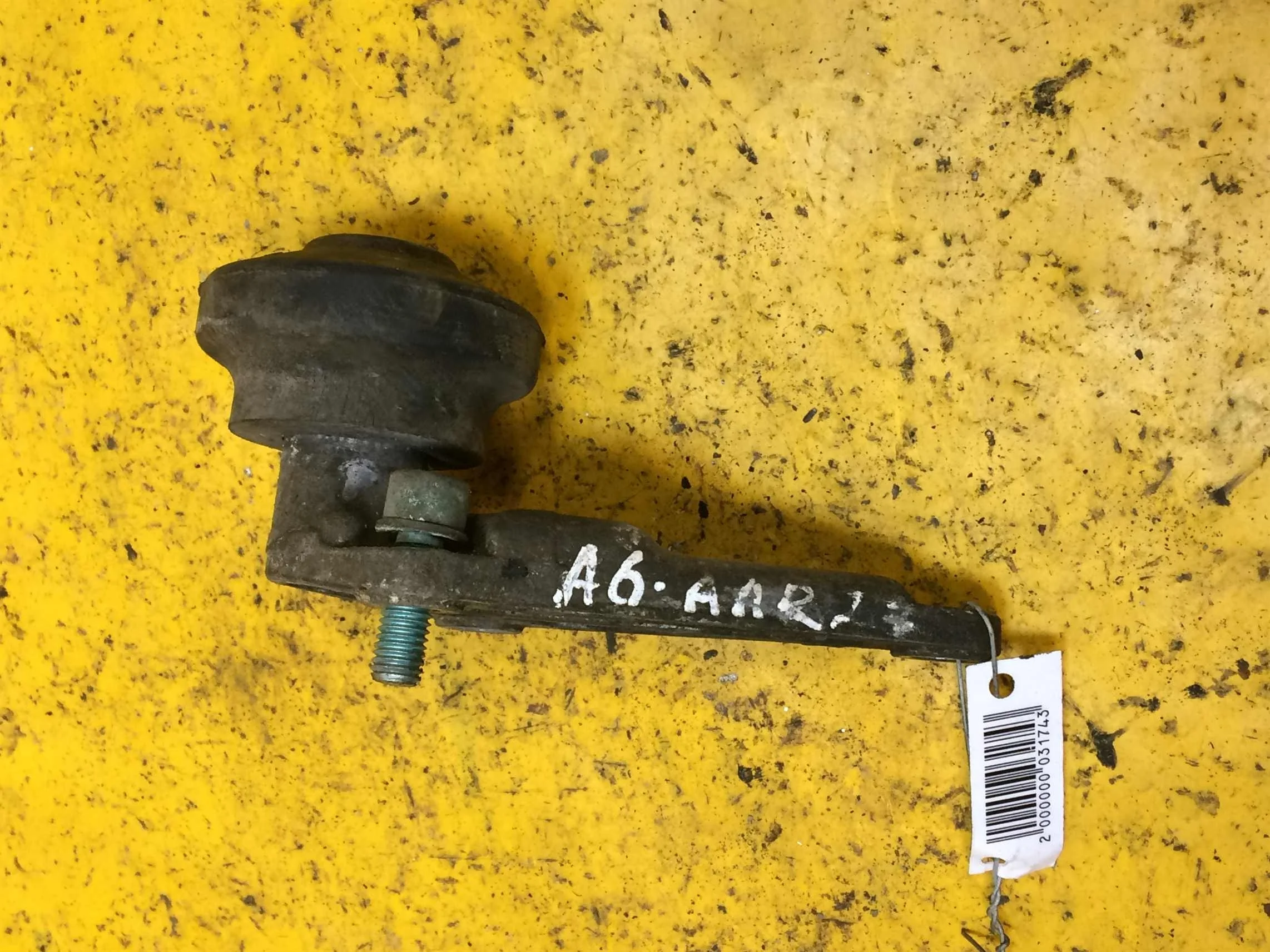 Кронштейн двигателя Audi a6 c5 allroad (арт. 14723)