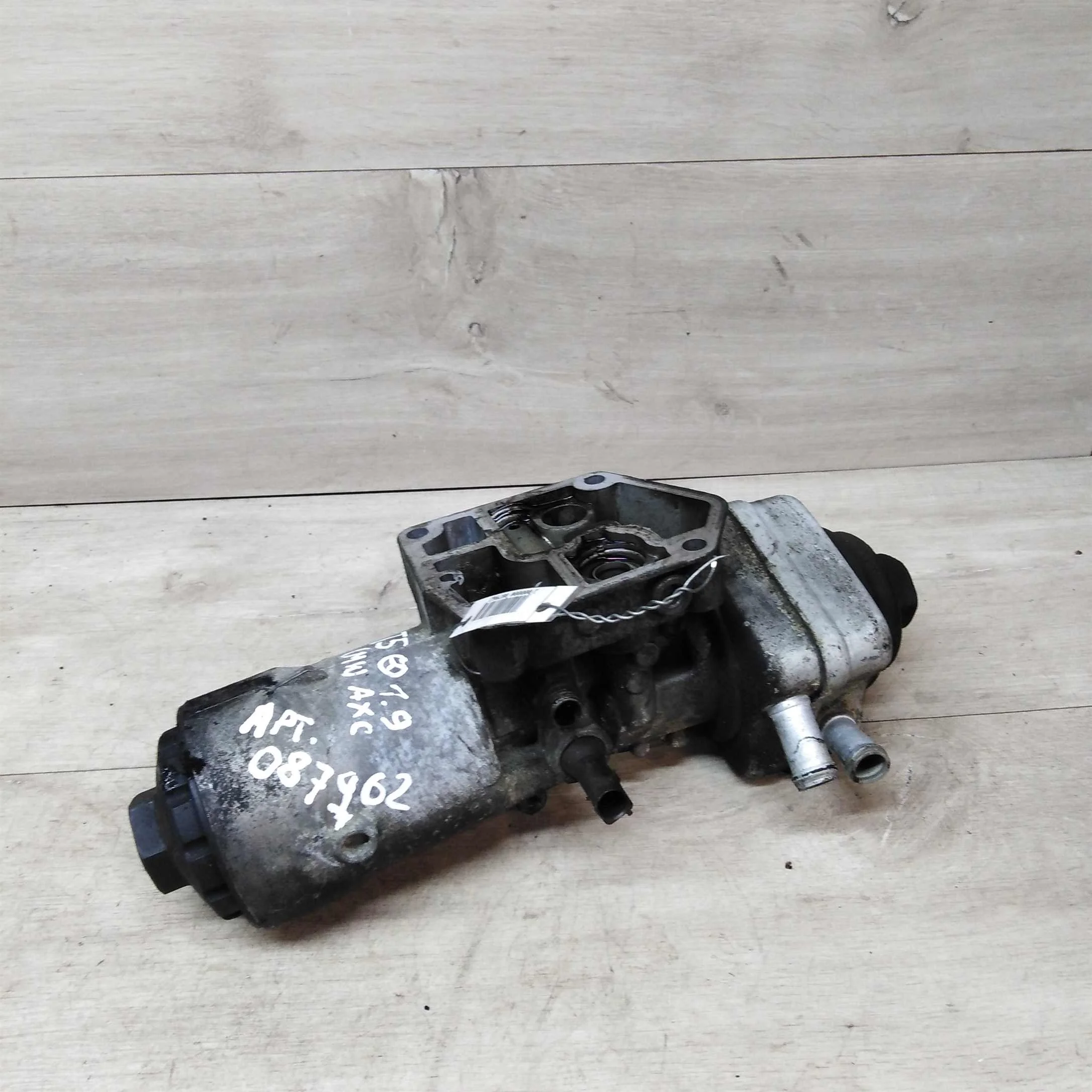 Корпус масляного фильтра Volkswagen Transporter T5 (арт. 16250)