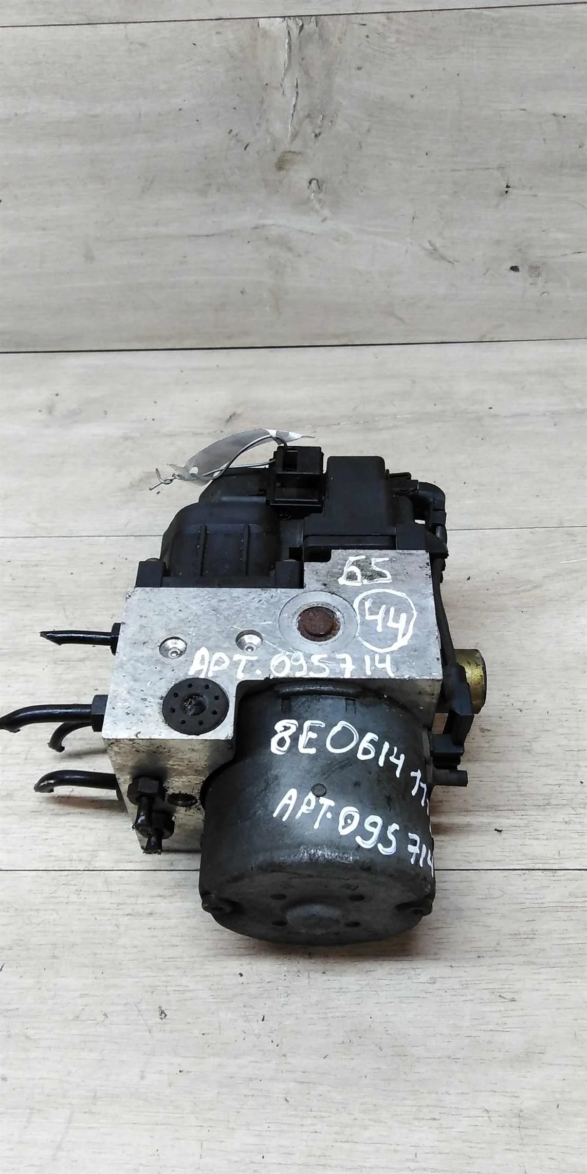 Блок ABS Volkswagen Passat B5 (арт. 17028)