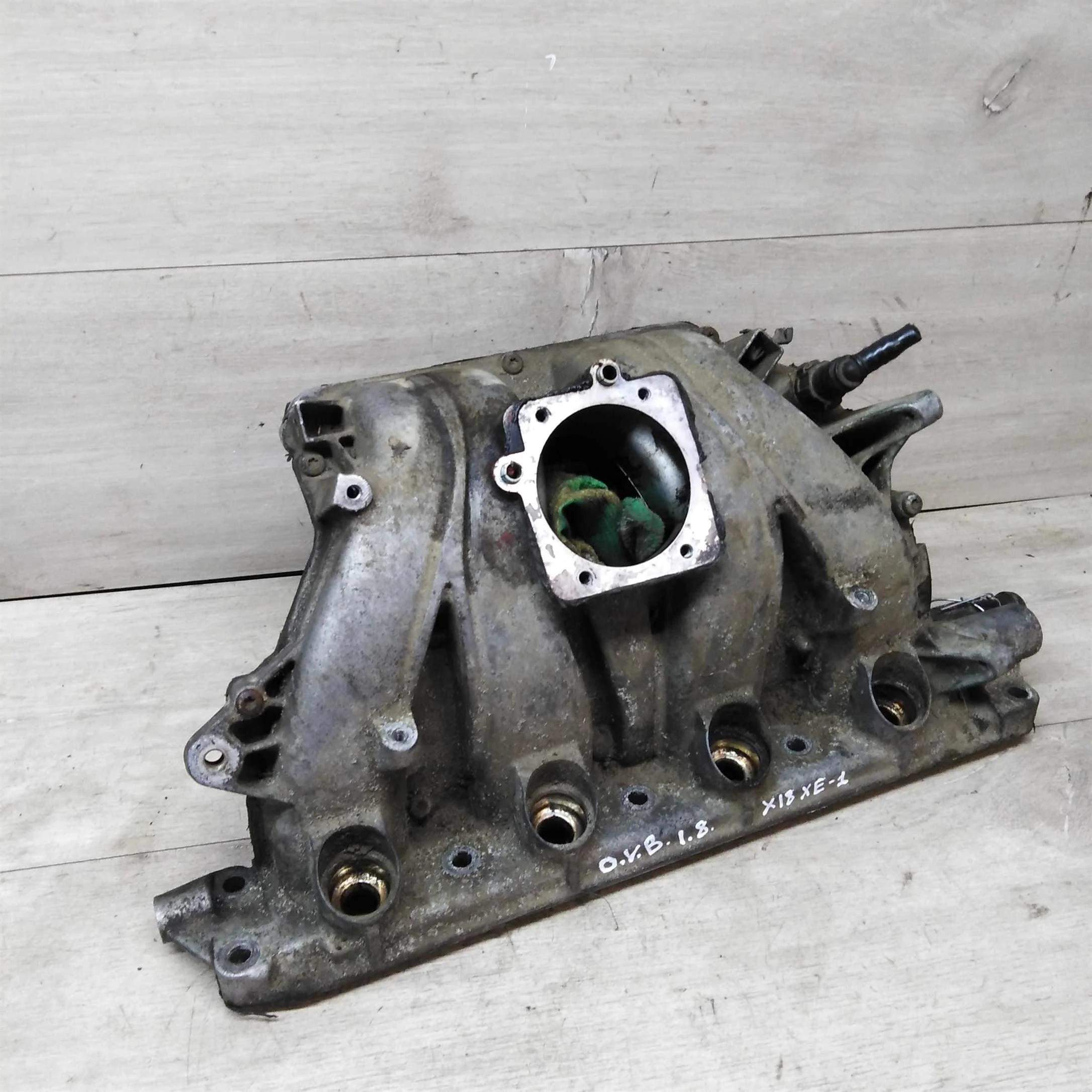 Коллектор впускной Opel Vectra B (арт. 17934)