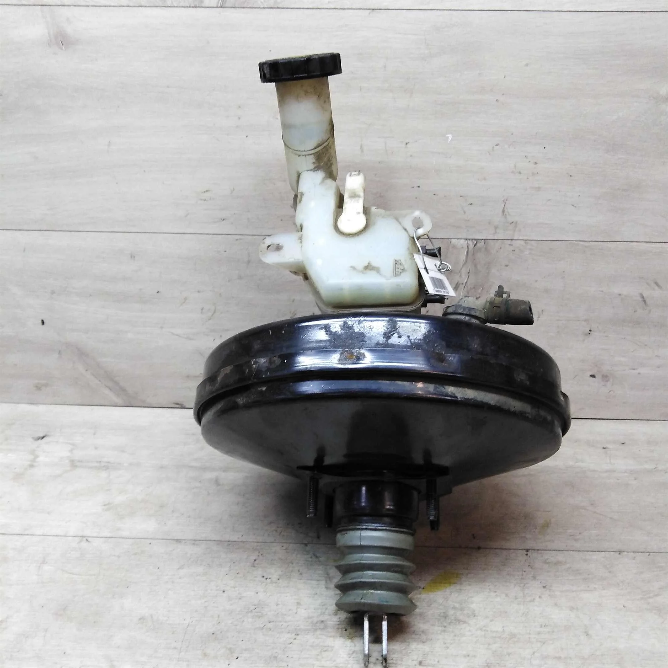 вакуумный усилитель тормозов mitsubishi lancer 10 (арт. 18578)