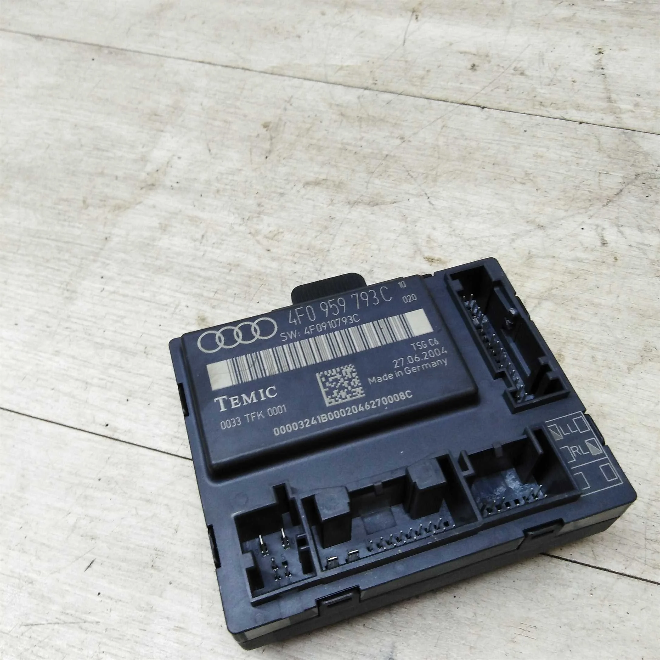 Блок комфорта Audi A6 c6 передней левой двери (арт. 21037)