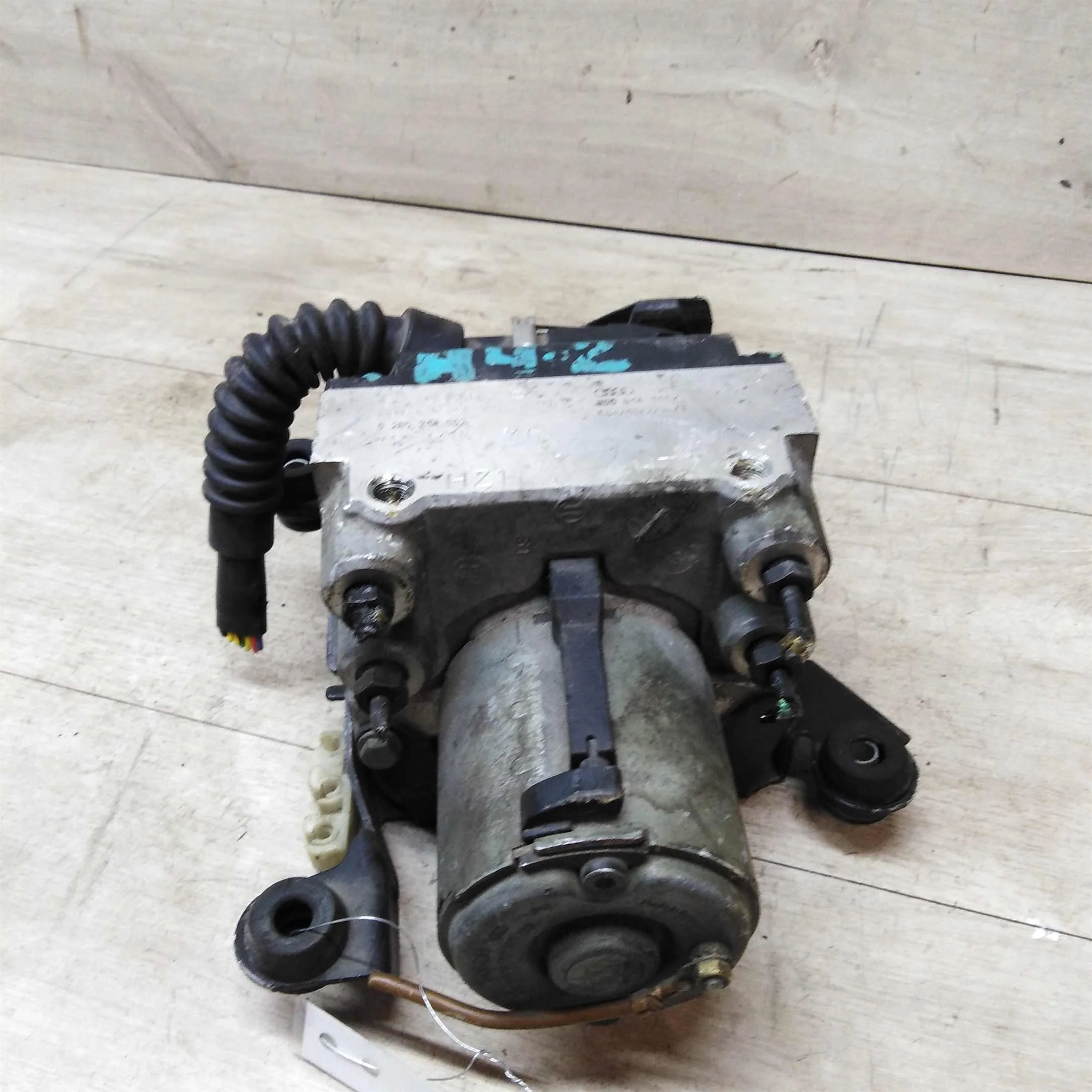 Блок ABS Audi A4 B5 8D0614111F    0265214002 (арт. 22334)