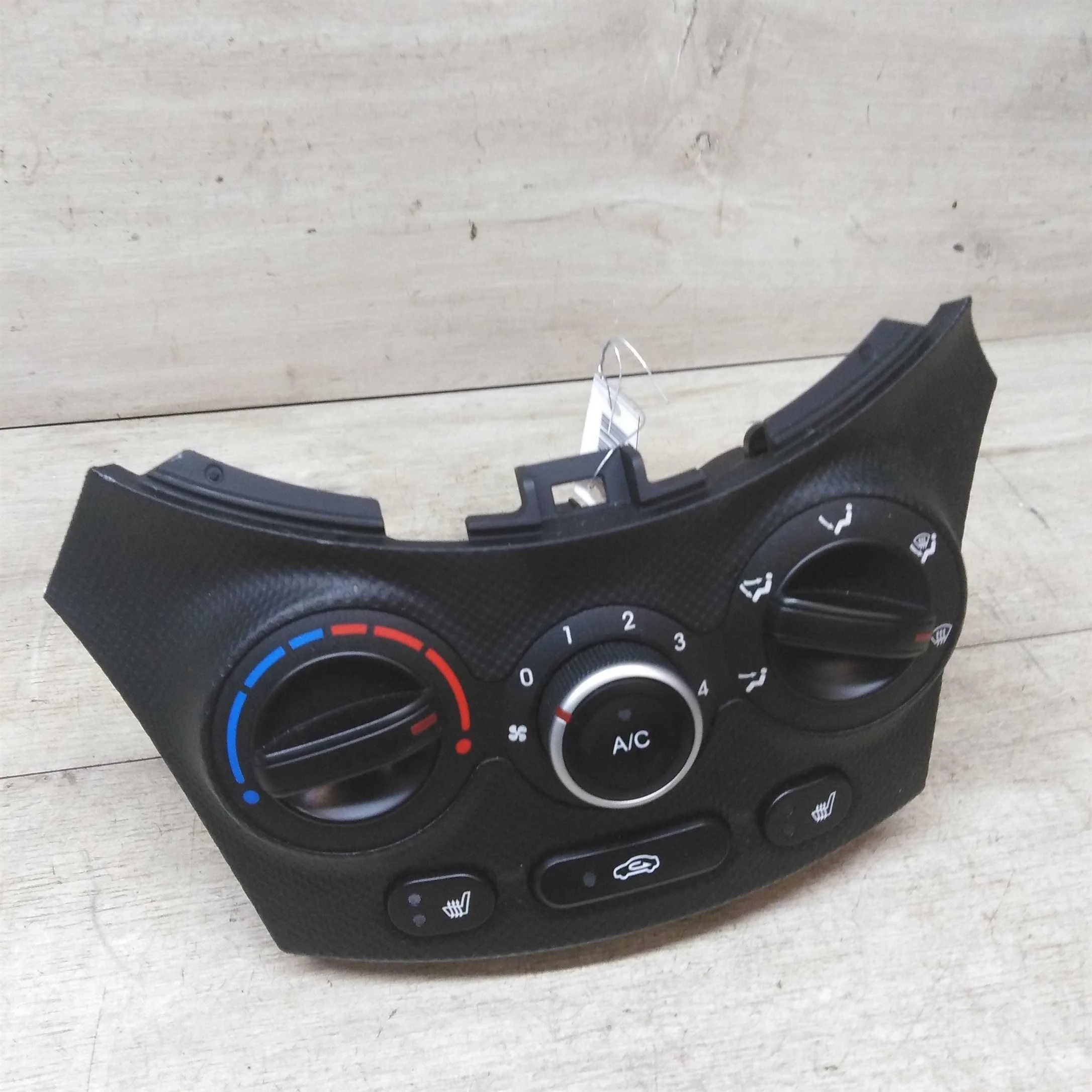 Блок управления печкой кондиционером Hyundai solaris (арт. 22494)