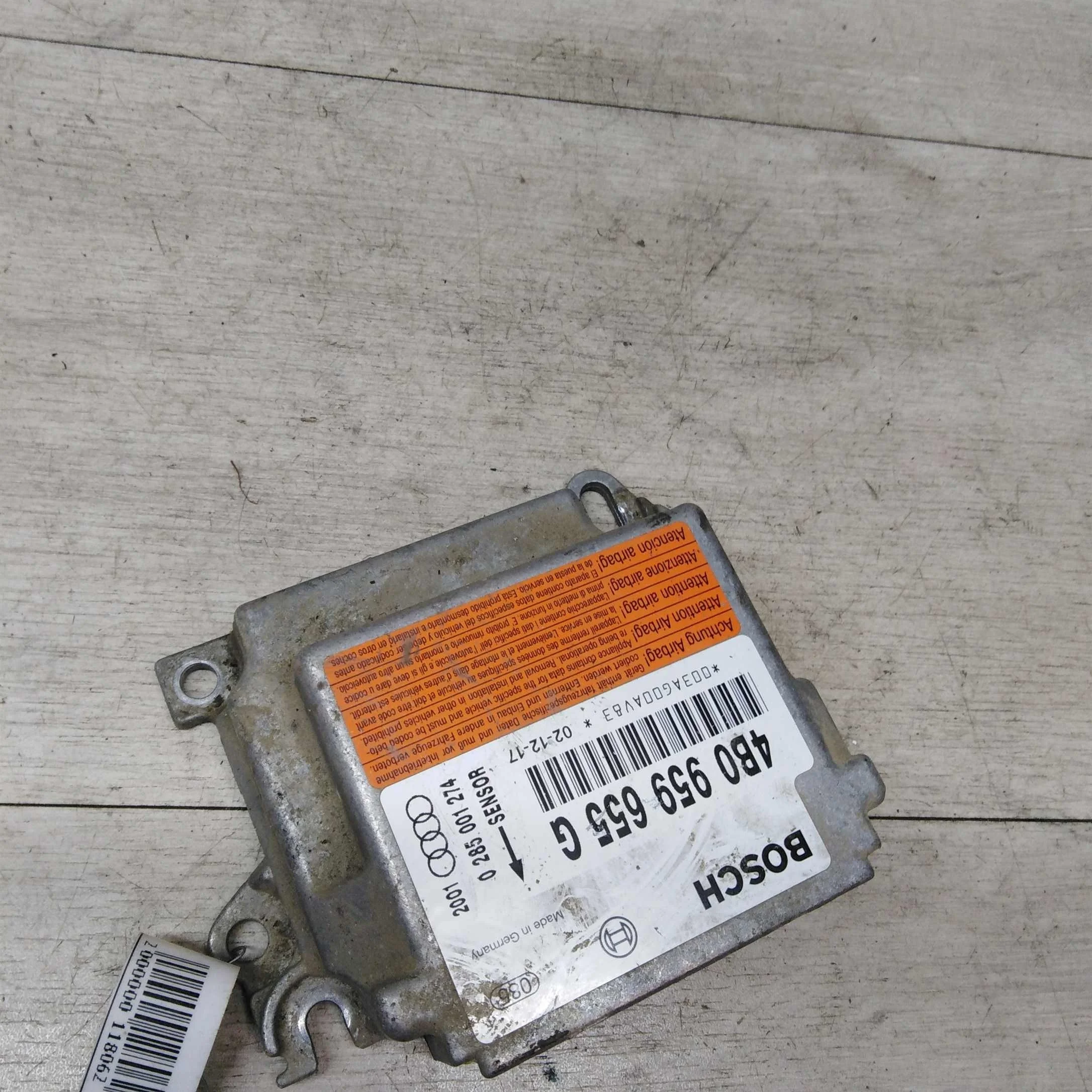 Блок управления подушками безопасности Airbag Audi A6 C5 (арт. 22653)