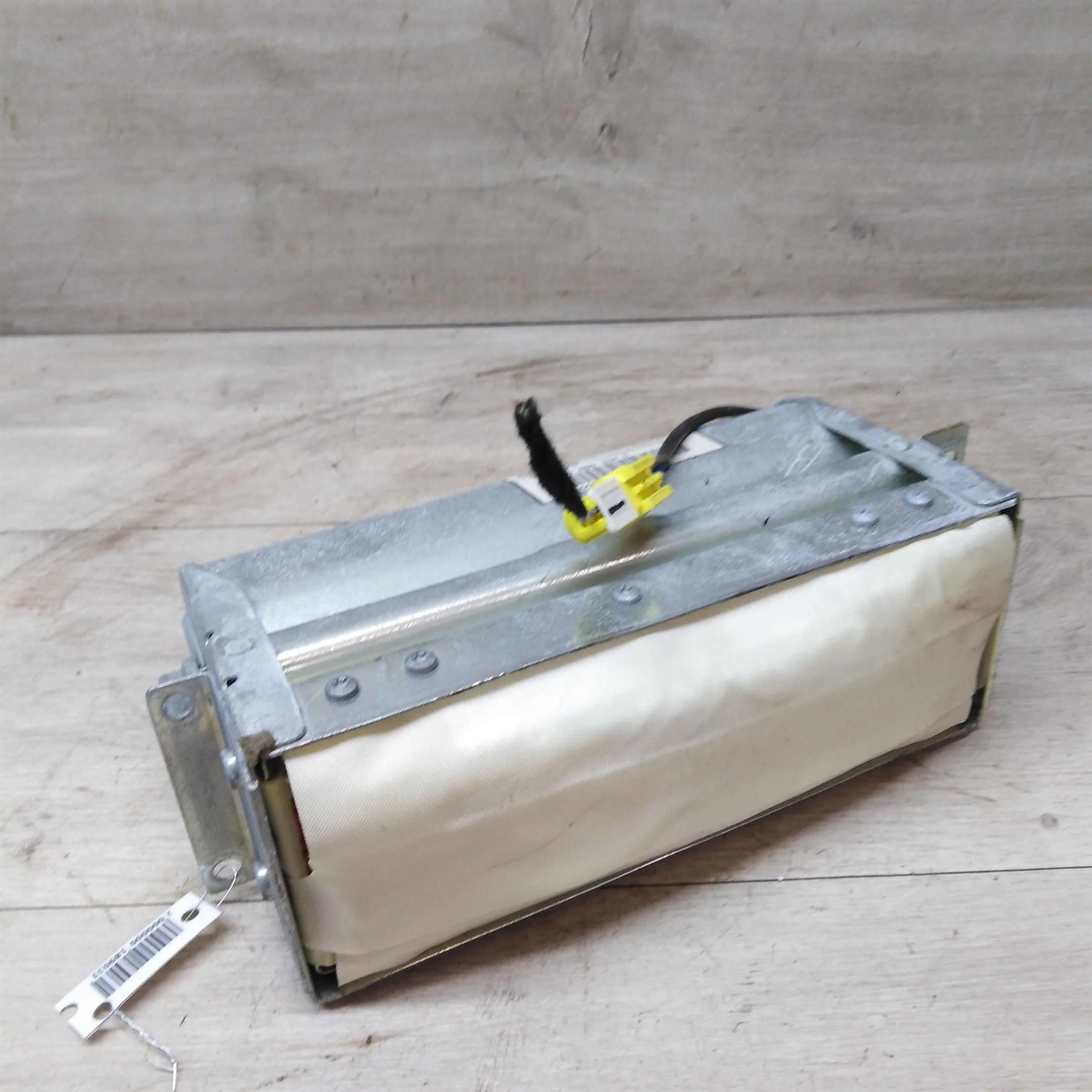 Подушка безопасности Airbag правая Volkswagen Passat B5 GP (арт. 27635)