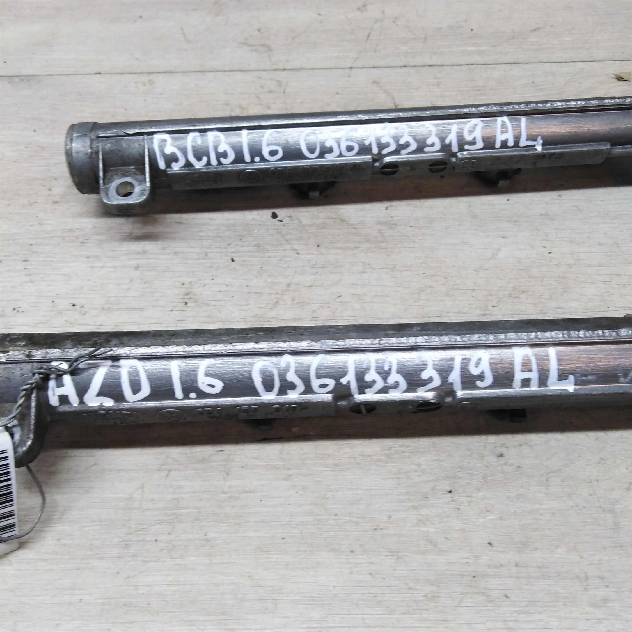 Рампа форсуночная Volkswagen Golf 4 BCB AZD 1.6 (арт. 27887)