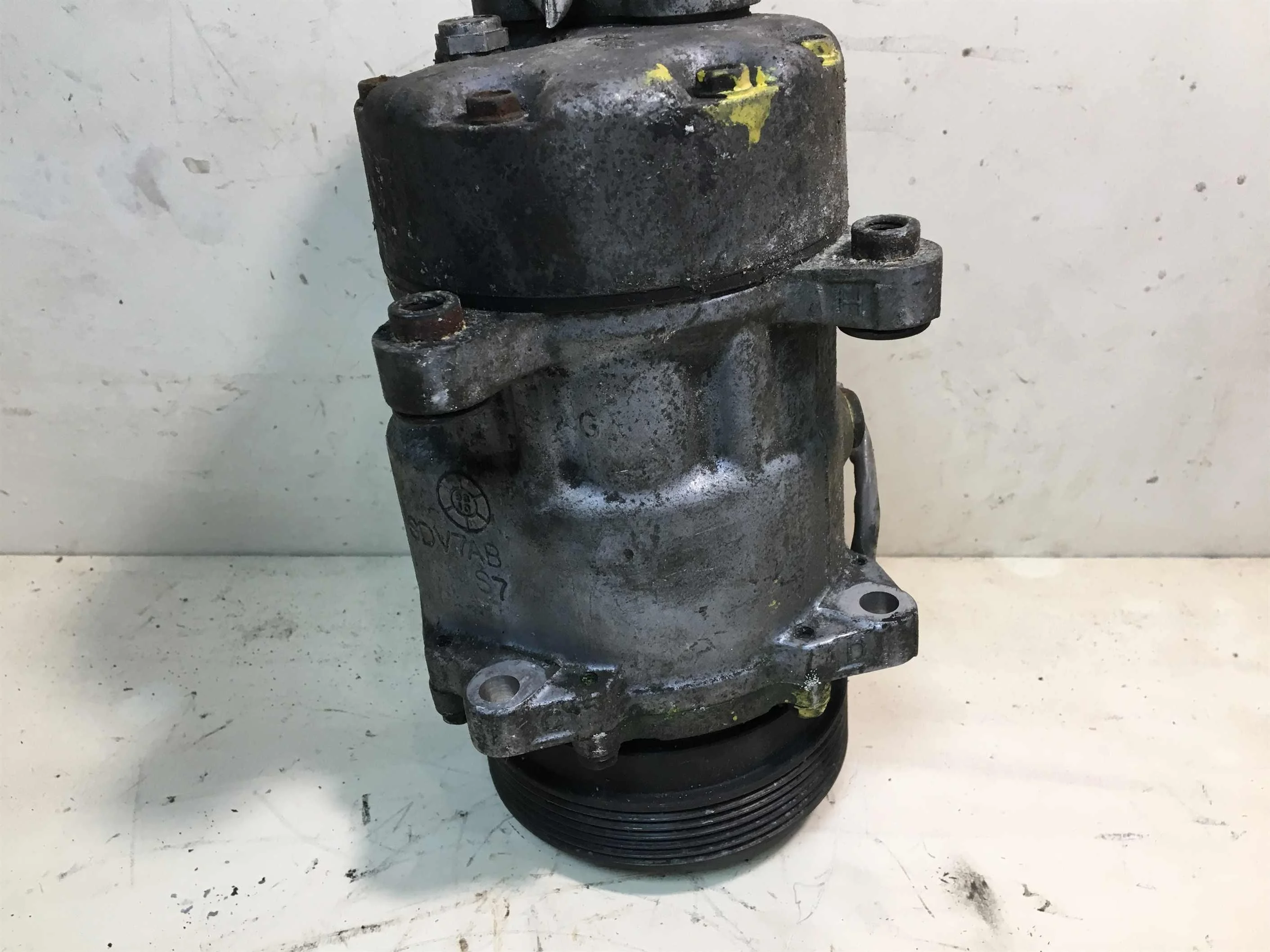 Компрессор кондиционера Volkswagen Sharan 1.8 ajh (арт. 28251)