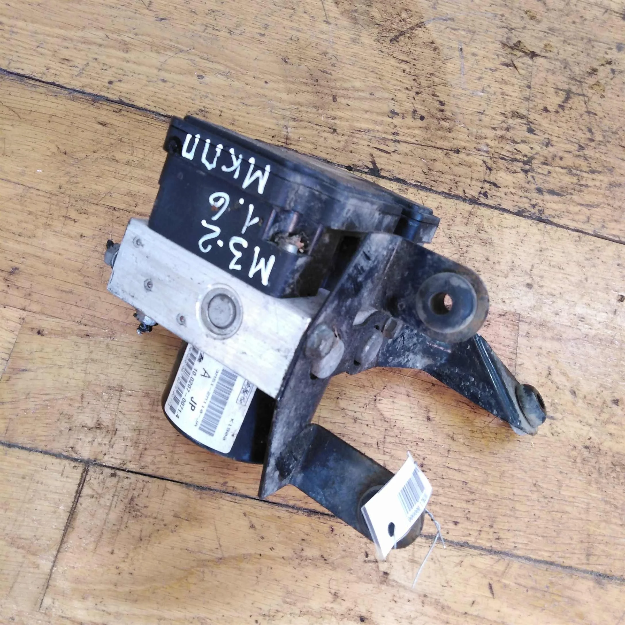 Блок ABS Mazda 3 BK хэтчбек (арт. 30020)
