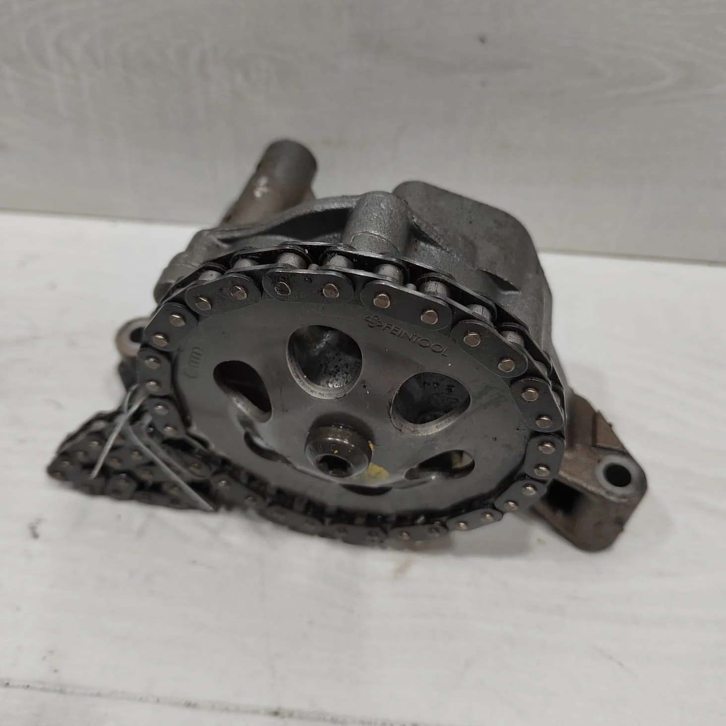 Насос масляный Volkswagen Golf 4 1.6 AKL ( Volkswagen Bora Skoda Octavia Tour) (арт. 30659)