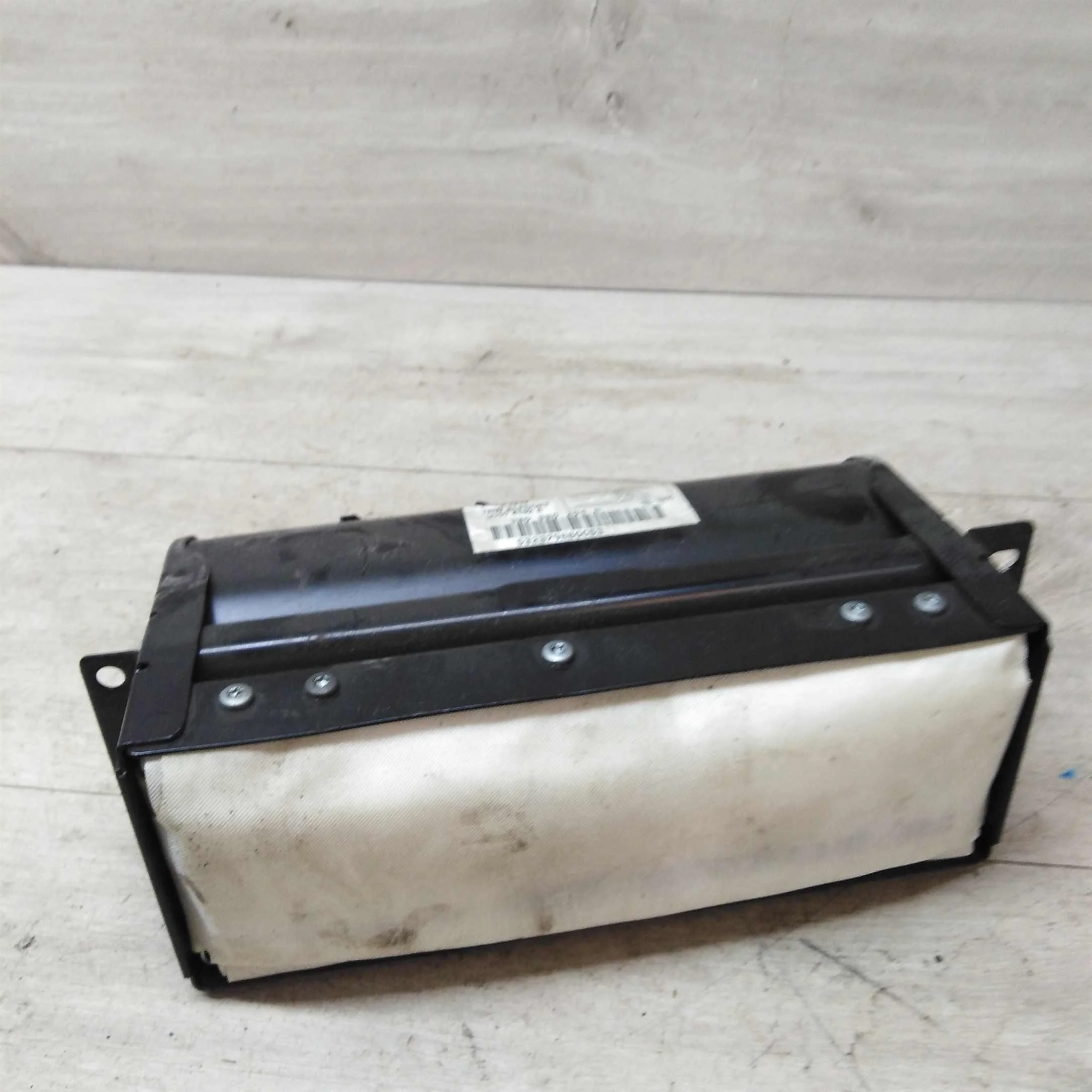 Подушка безопасности Airbag Volkswagen Passat B5 в торпеду (арт. 31140)