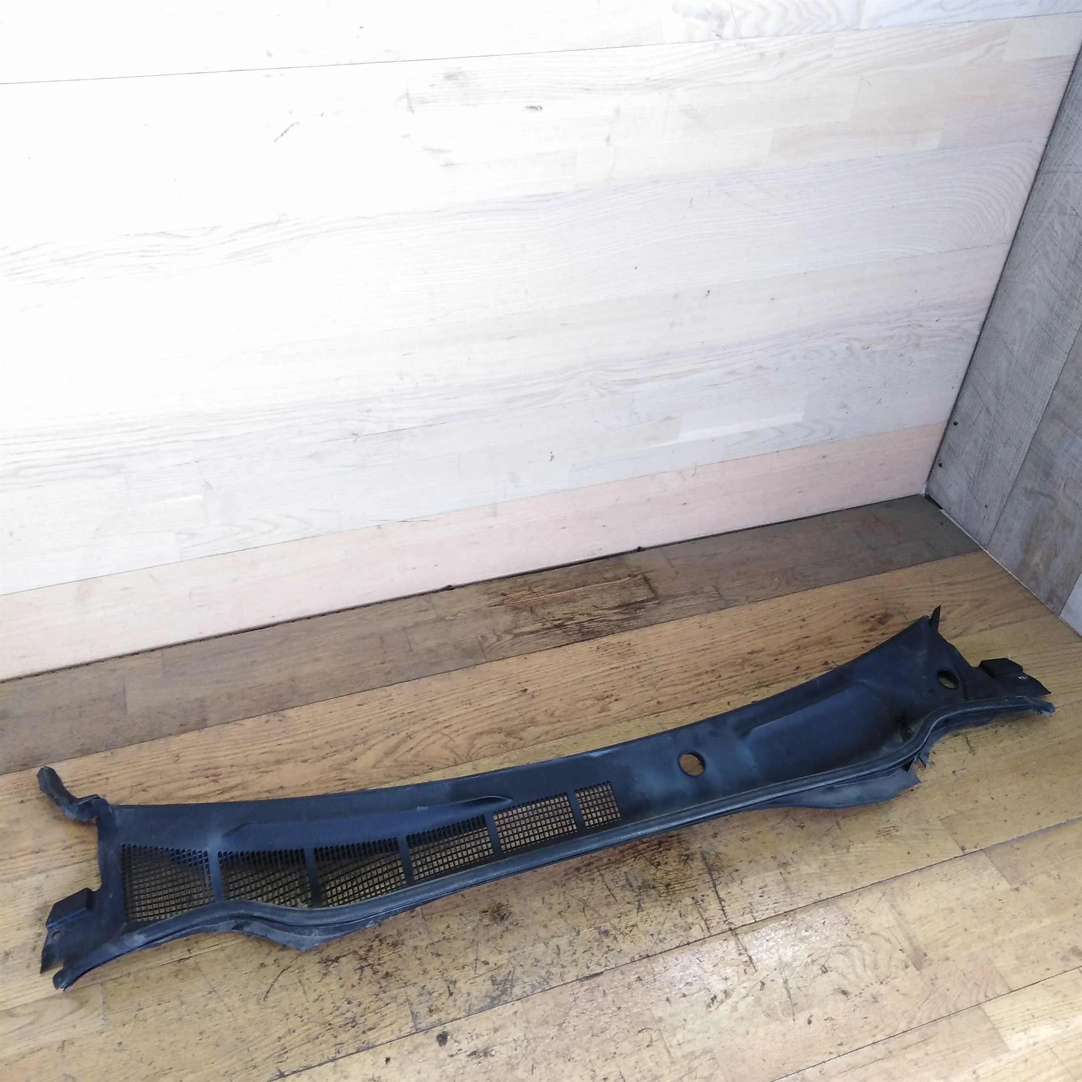 Щиток водоотводящий жабо toyota camry v40 (арт. 31363)