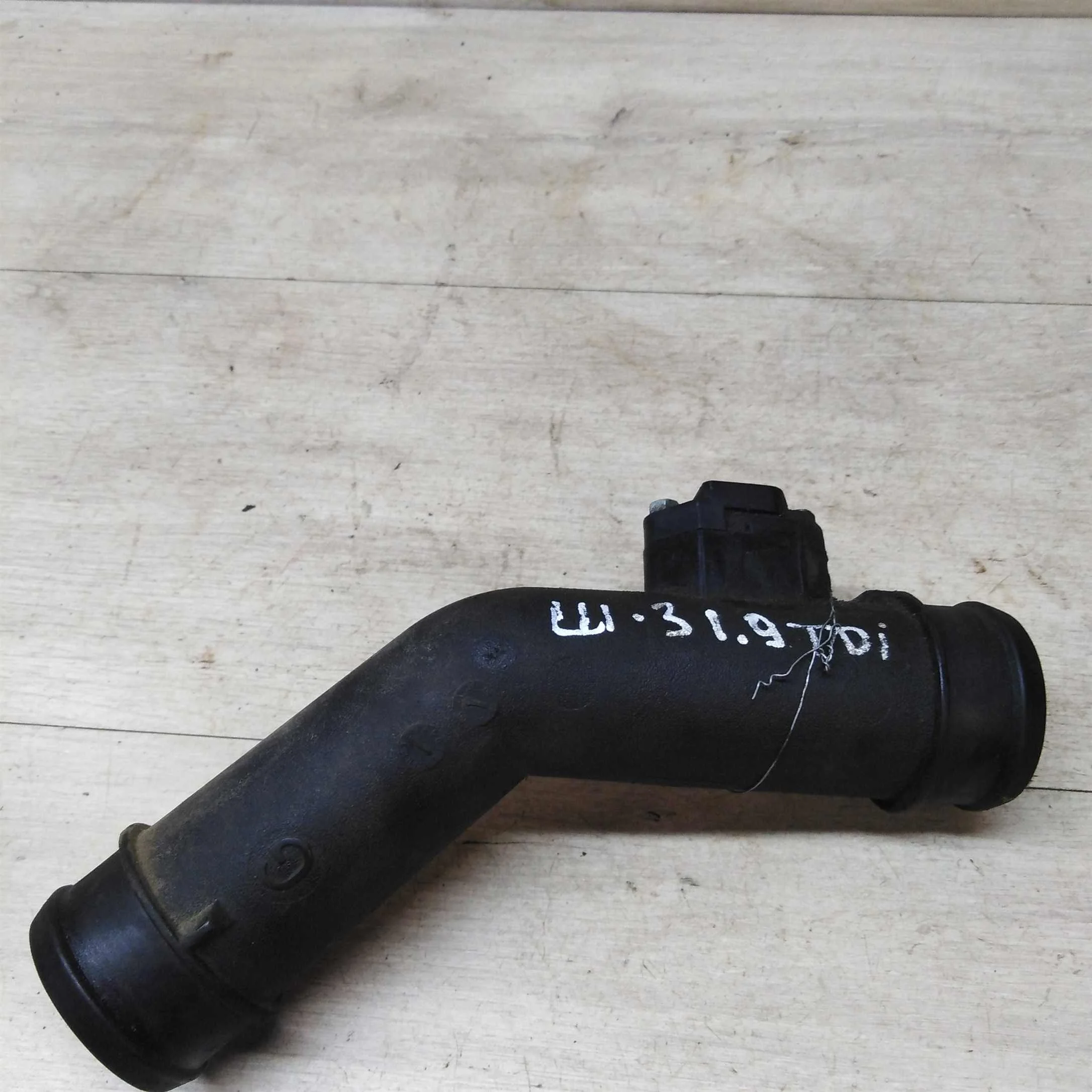 Патрубок воздуховода датчик Volkswagen Sharan рест 1.9 tdi AYU (арт. 31635)