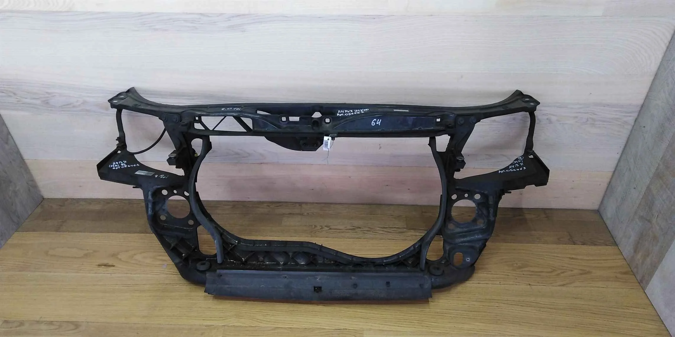 Передняя панель Audi A4 b7 8e (арт. 32011)