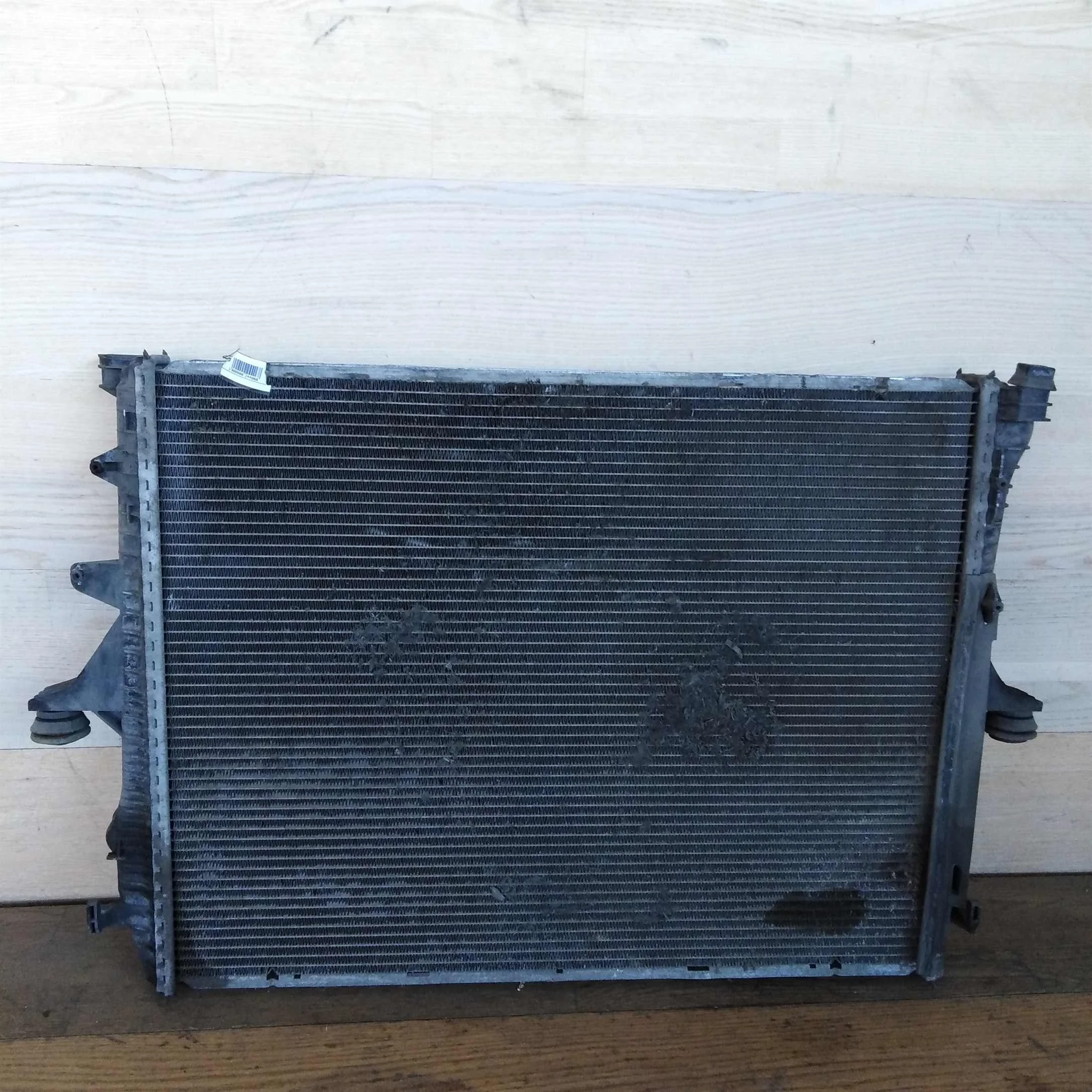 Радиатор охлаждения Volkswagen touareg рест (арт. 32788)