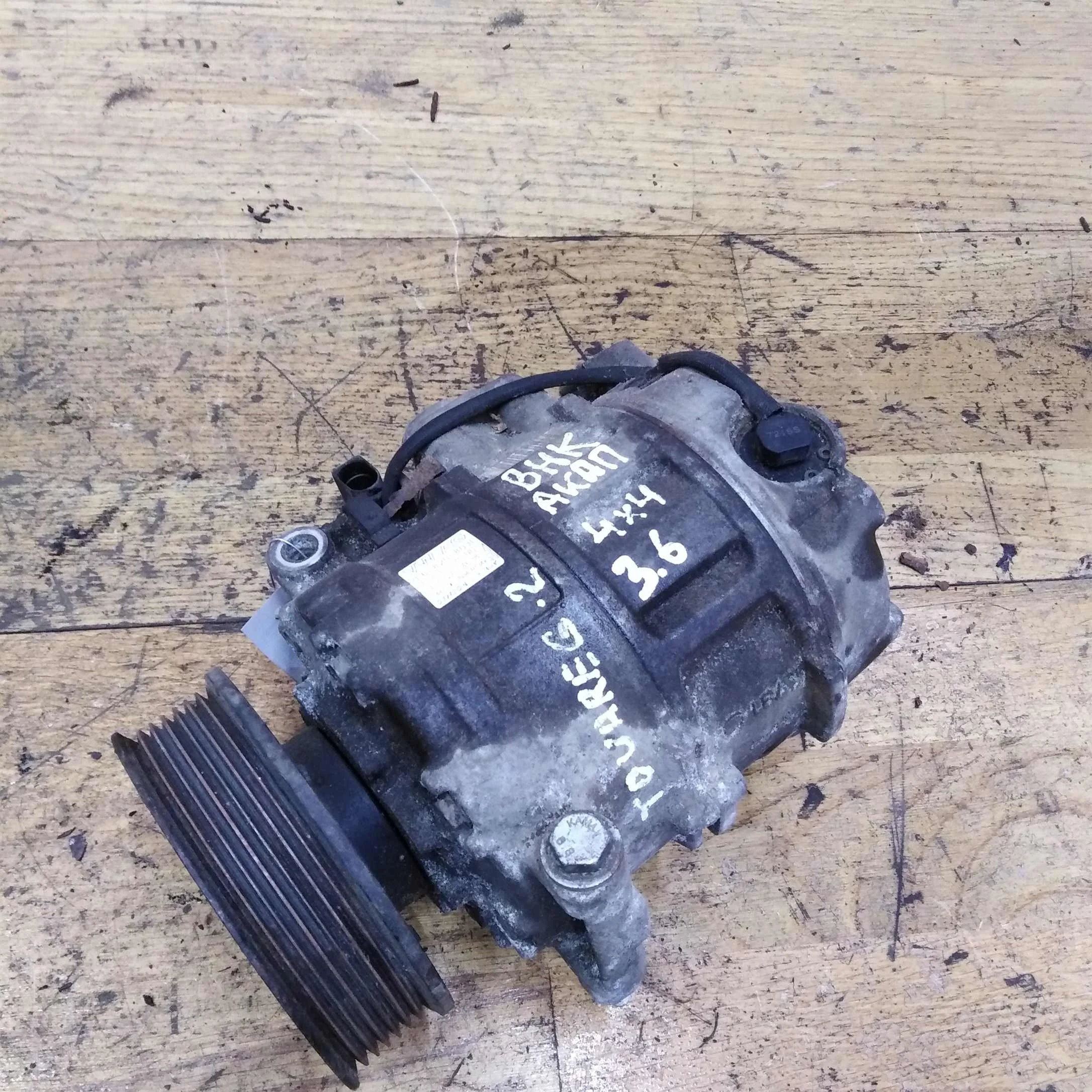 Компрессор кондиционера Volkswagen touareg рест (арт. 32875)