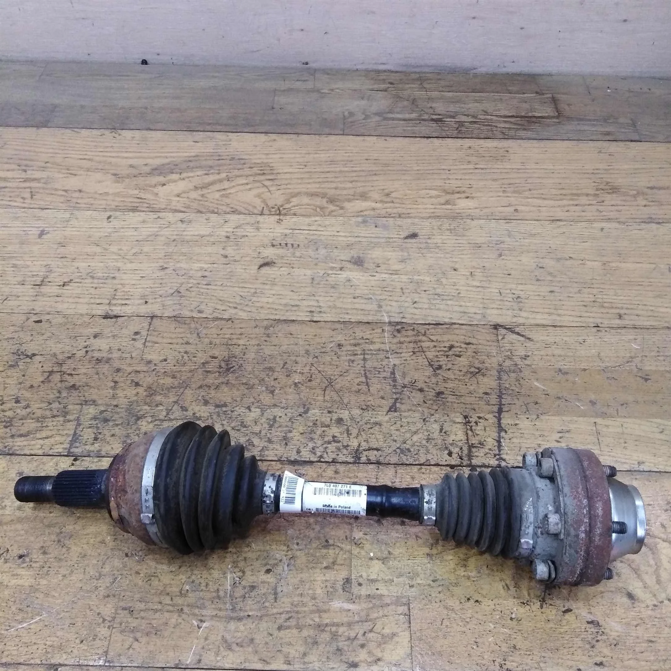 Привод правый Volkswagen touareg рест шрус наружный внутренний (арт. 32879)