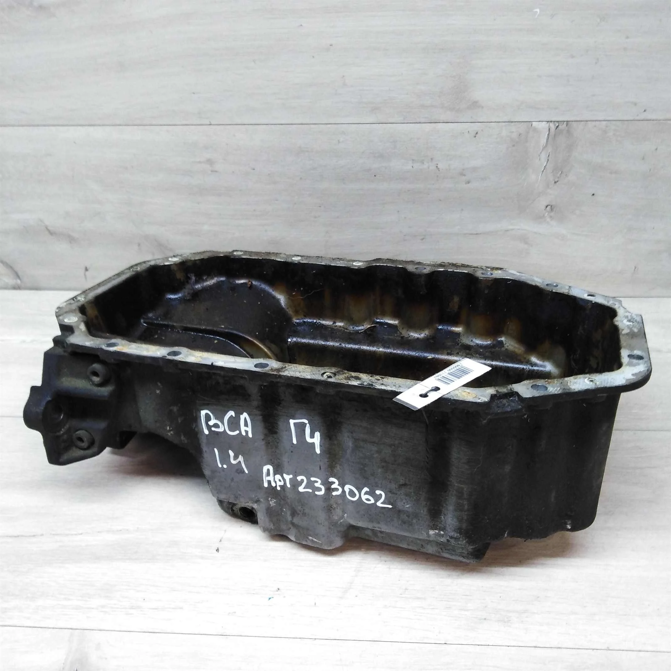 Поддон двигателя Volkswagen Golf 4 1.4 BCA Volkswagen Bora Skoda Octavia Tour  (арт. 34868)