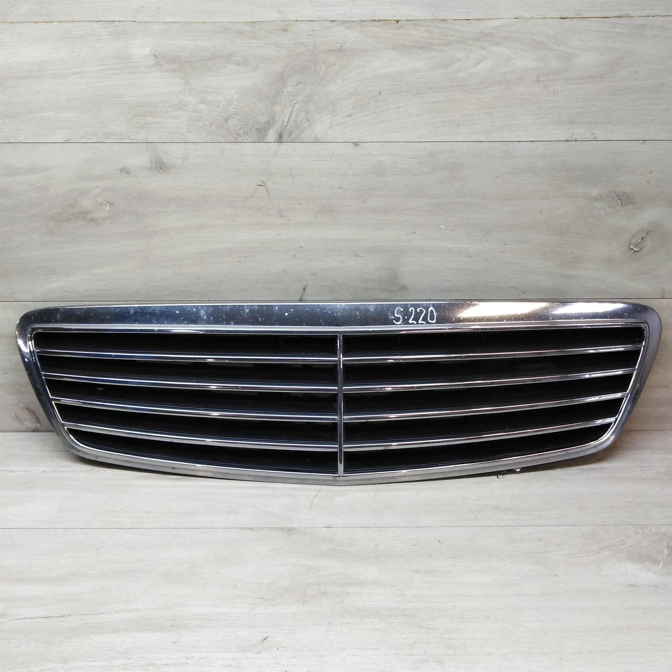 Решётка радиатора Mercedes s-класса w220 (арт. 35142)