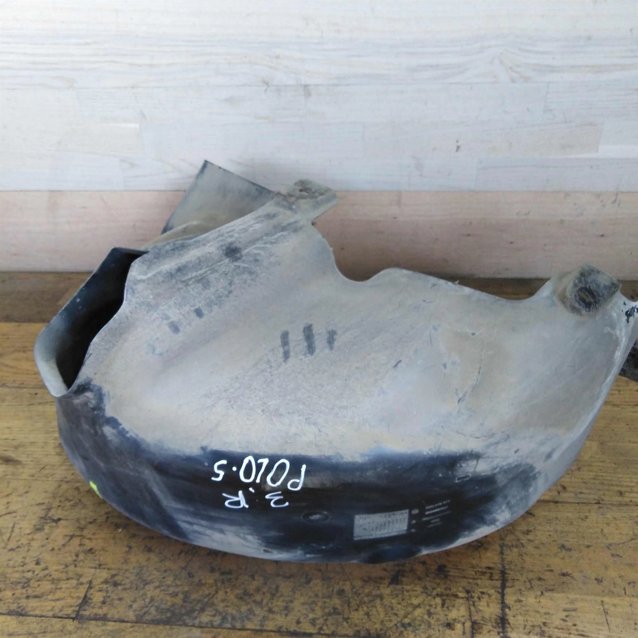 Подкрылок задний правый локер защита Volkswagen polo sedan  (арт. 35354)