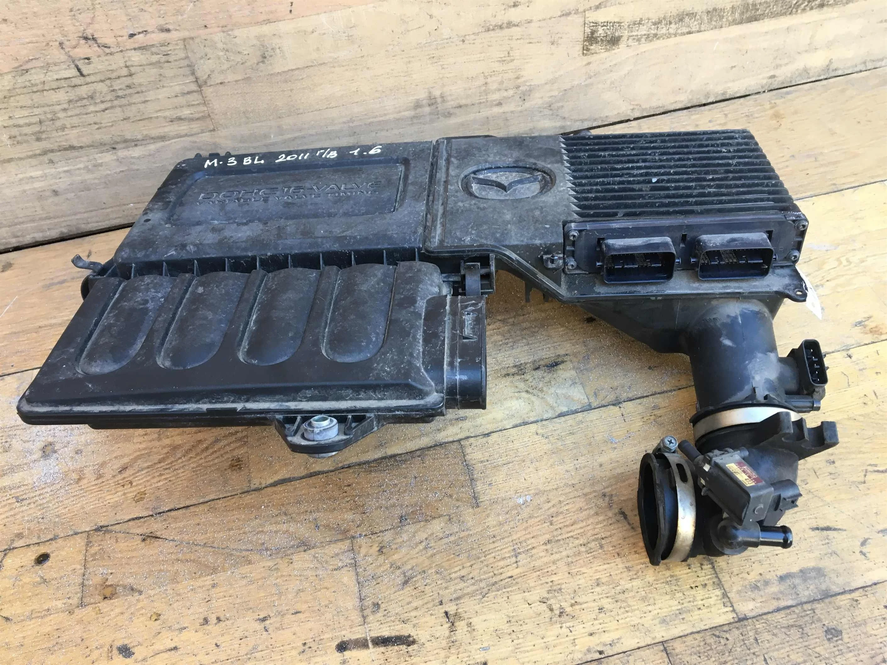 ЭБУ корпус фильтра расходомер масса метр Mazda 3 BL (арт. 36064)