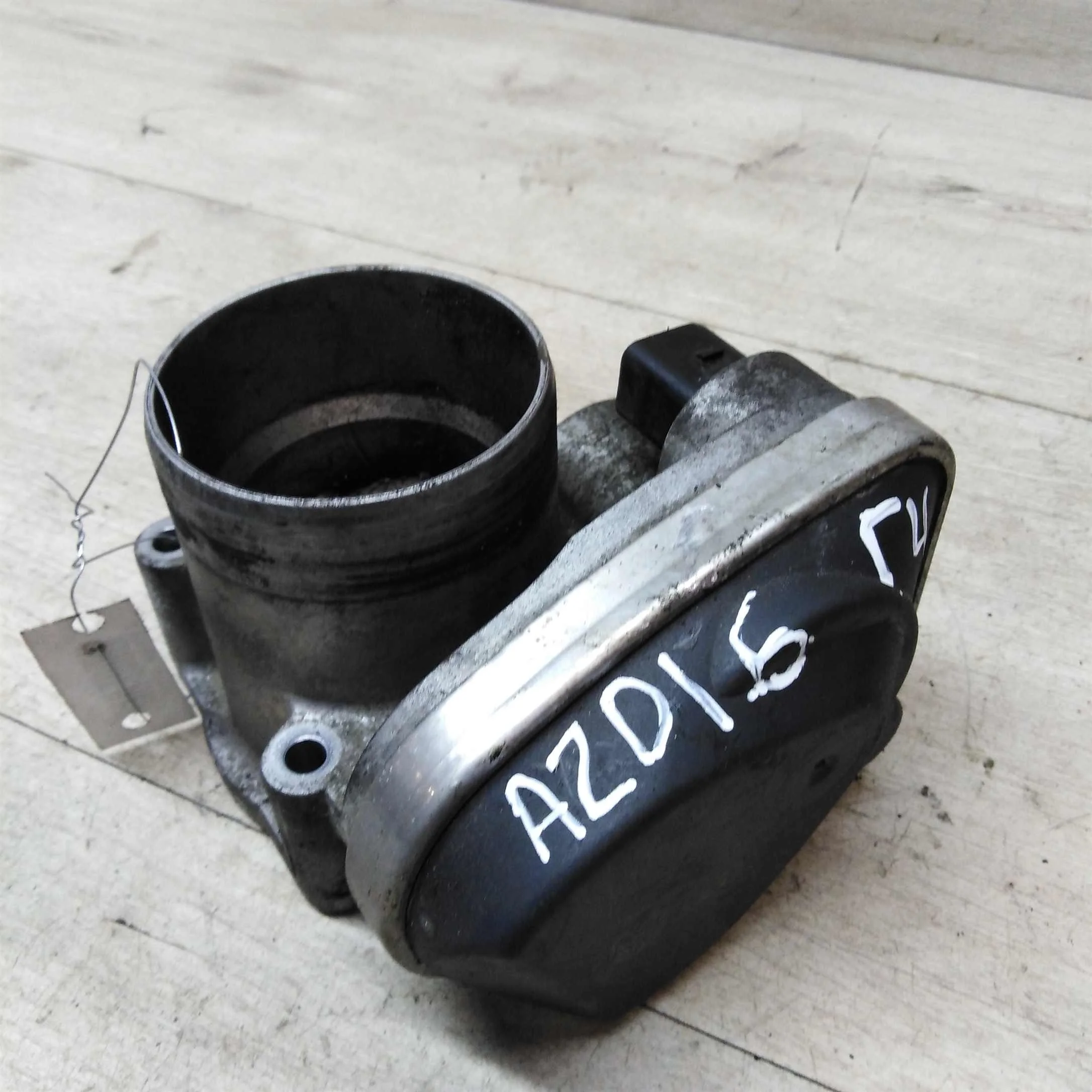 Дроссельная заслонка 1.6i AZD Volkswagen Golf 4 Volkswagen Bora Skoda Octavia Tour  (арт. 38351)