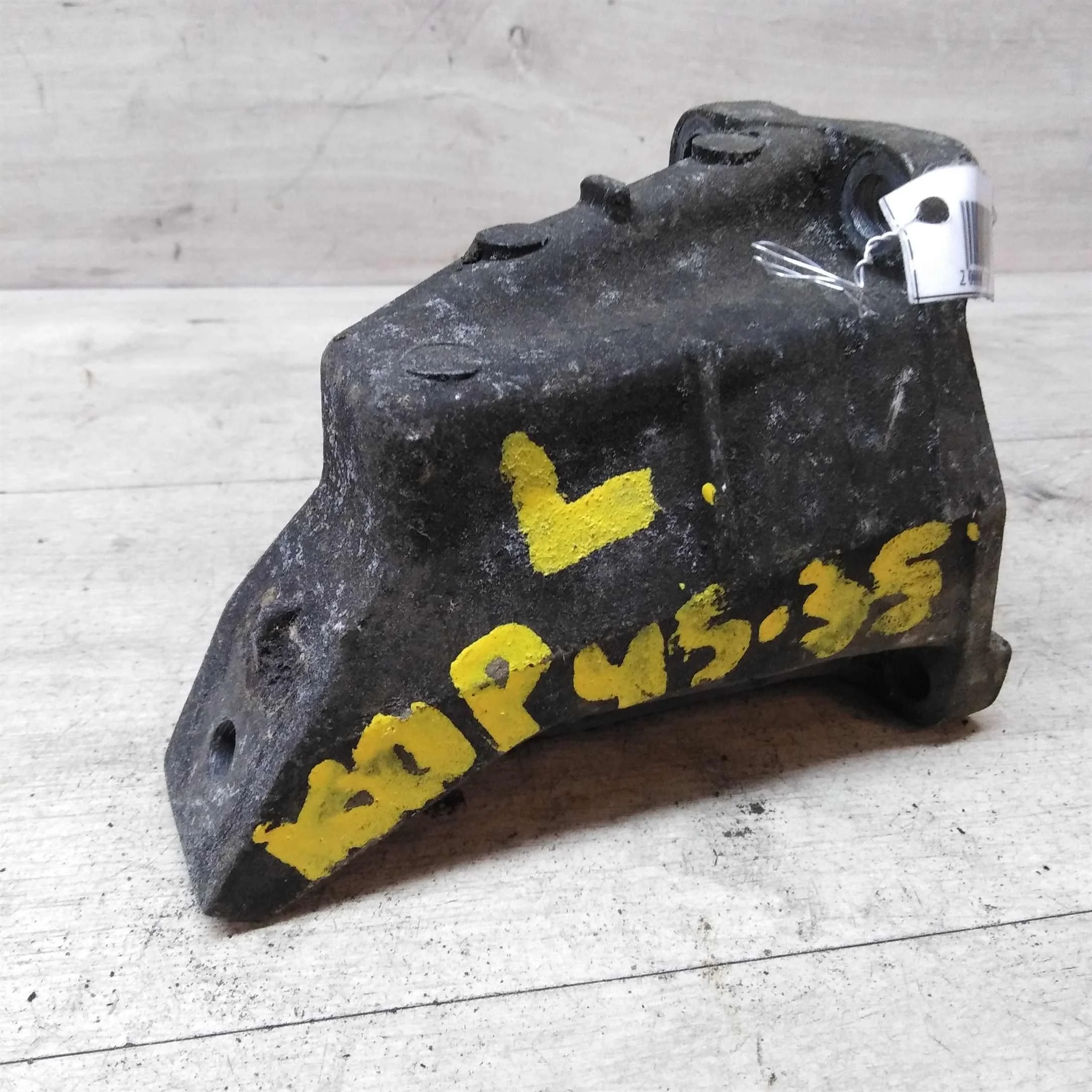Кронштейн крепления МКПП левый Audi 100 C4 Audi A6 C4 (арт. 38822)