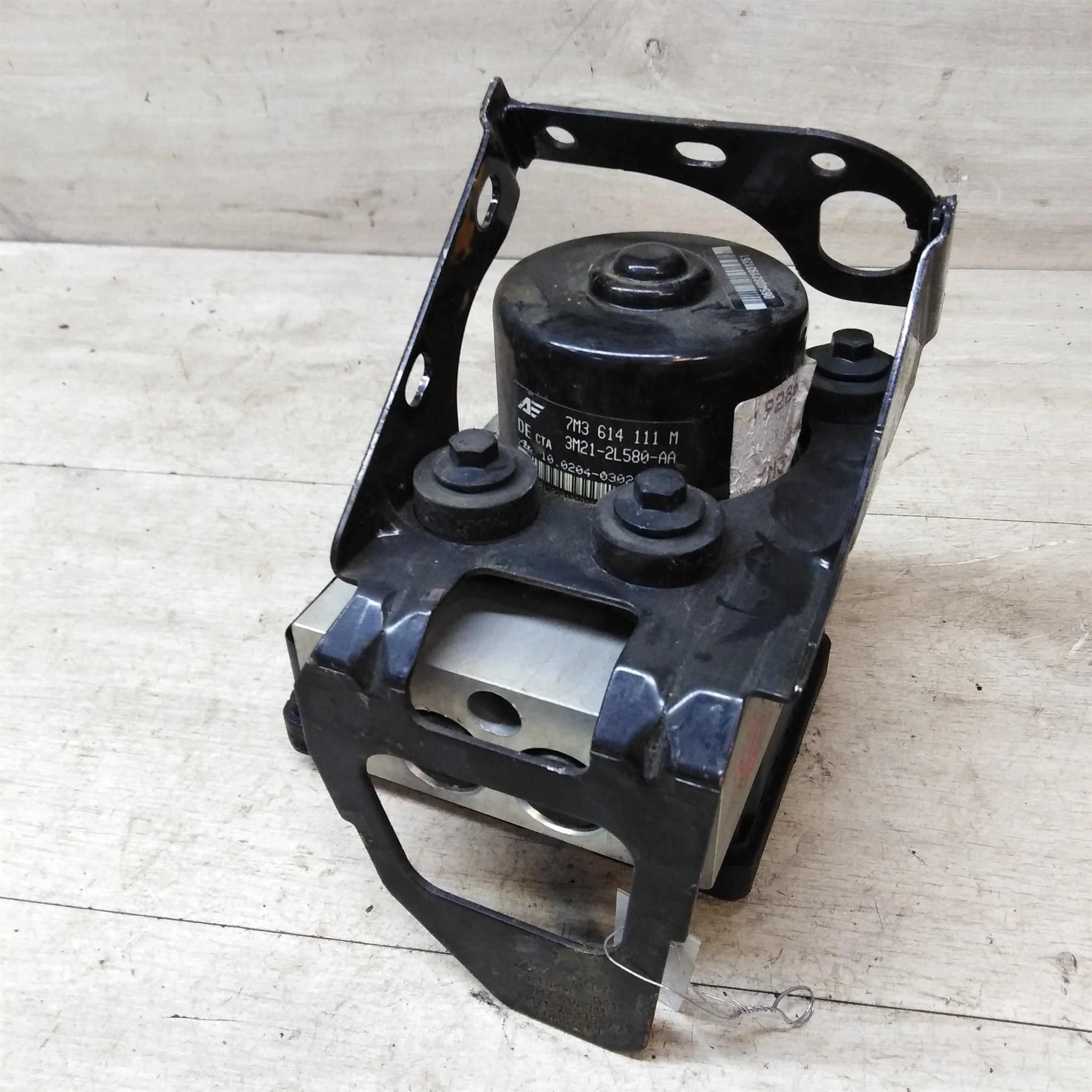 Блок ABS Seat Alhambra Volkswagen Sharan 2.0 TDI BRT  (арт. 40280)