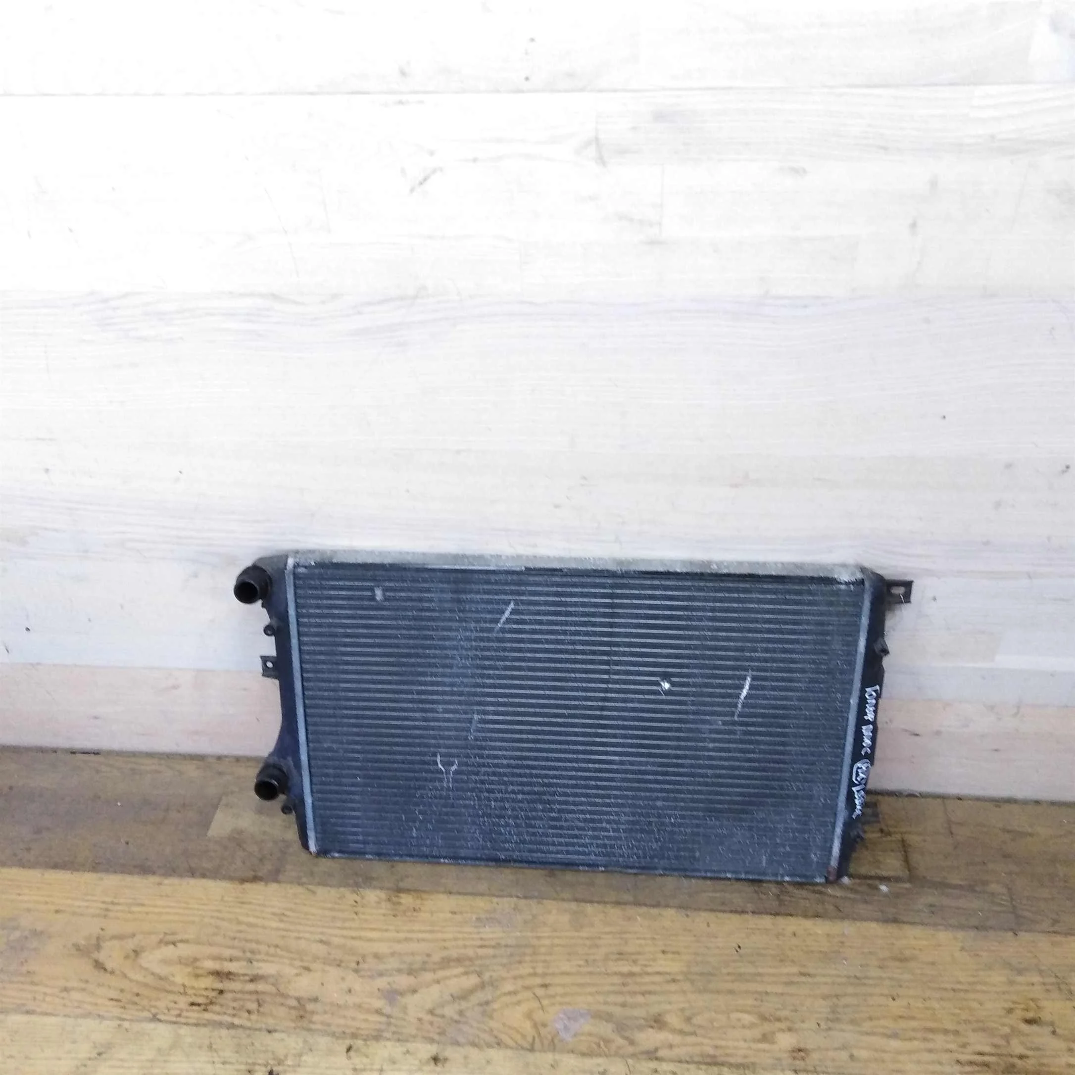 Радиатор основной Volkswagen Golf Plus 05г.в. (арт. 40790)