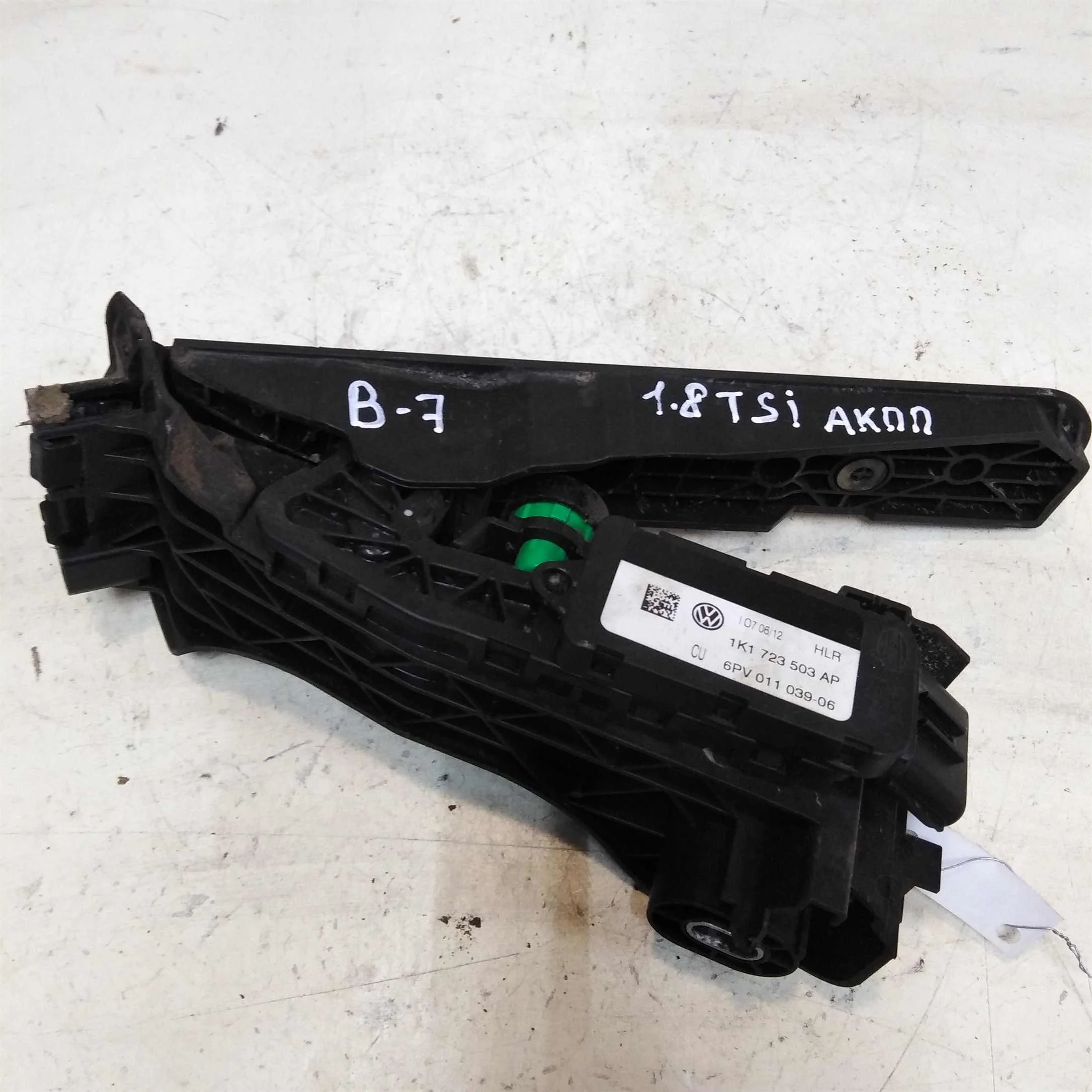 Педаль газа Volkswagen Passat B7 (арт. 40873)