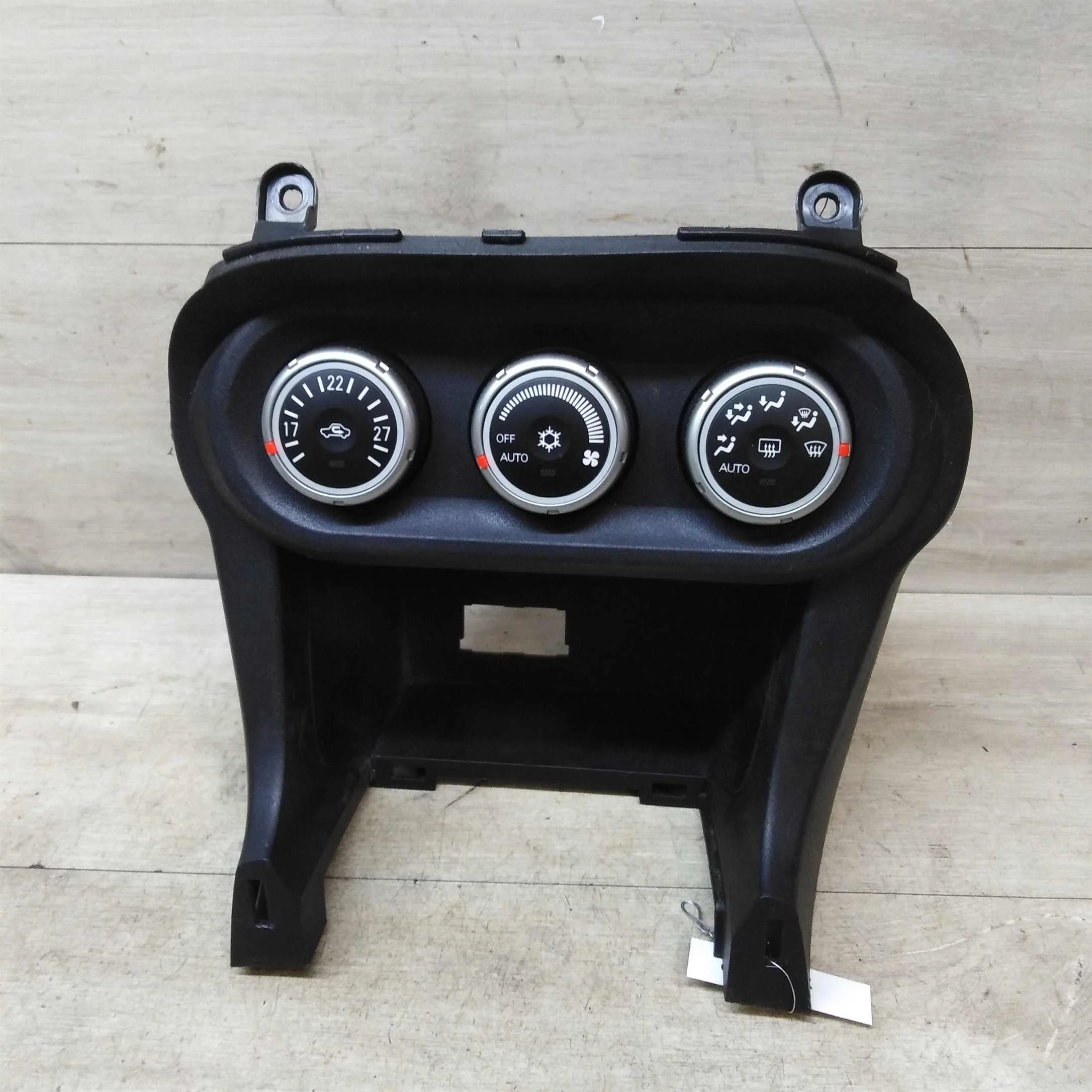 Блок управления печкой Mitsubishi Lancer 10 (арт. 42065)