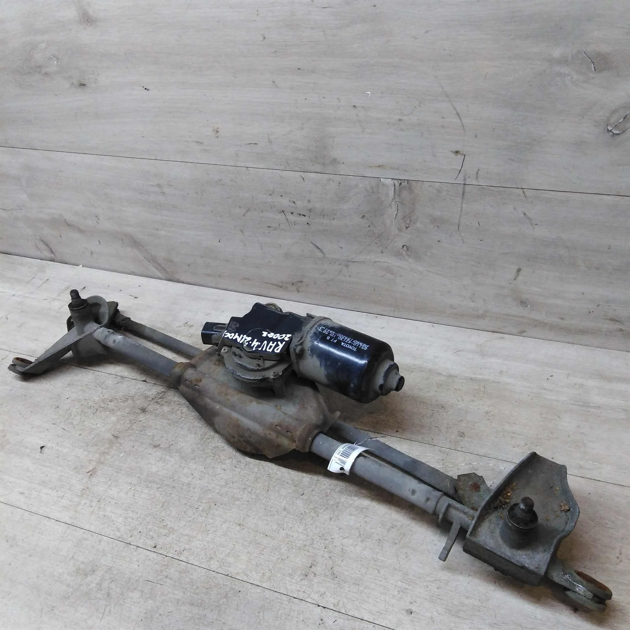 Трапеция стеклоочистителя Toyota RAV4 II (XA20) (арт. 42088)