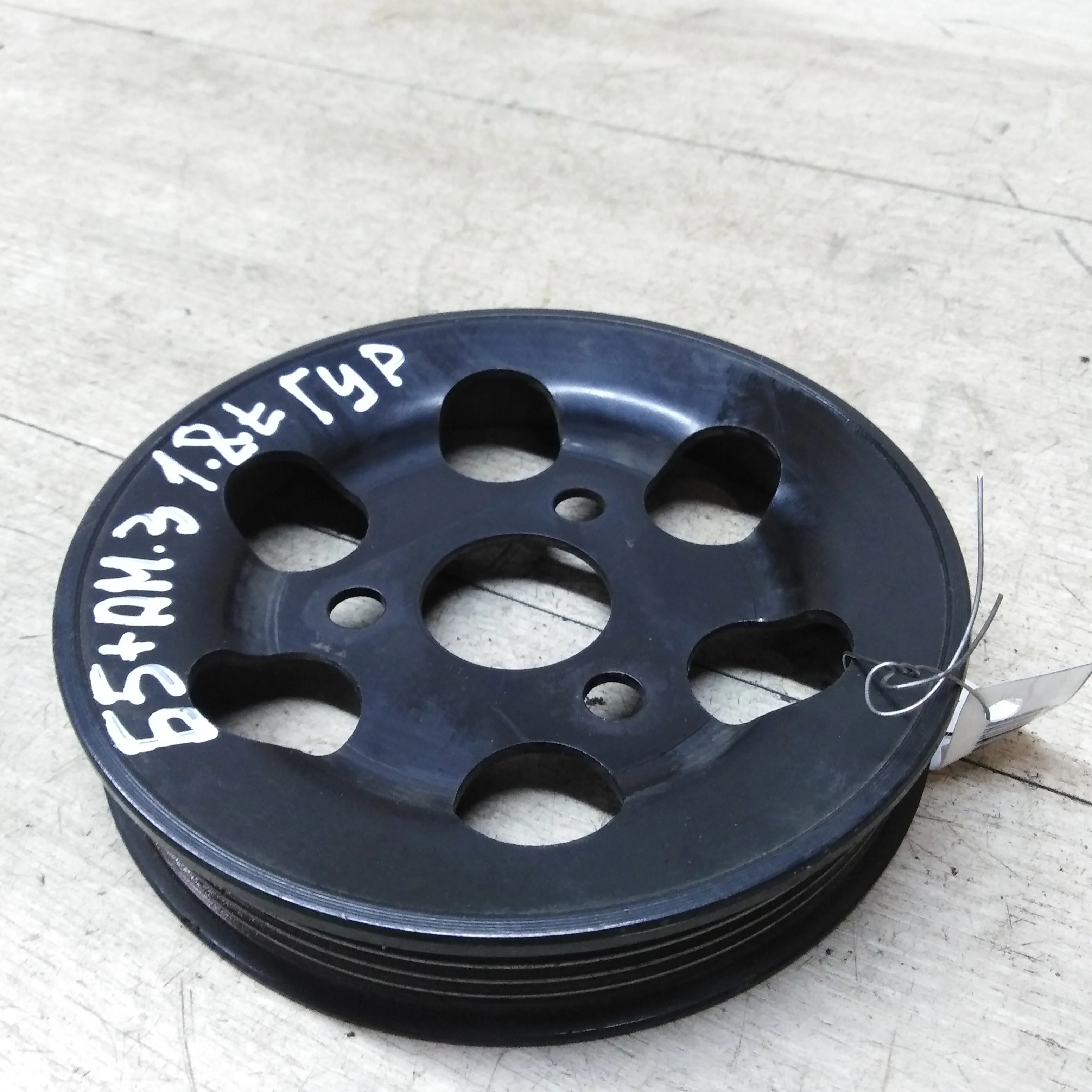 Шкив насоса гидроусилителя Volkswagen Passat B5 GP 1.8t (арт. 42543)