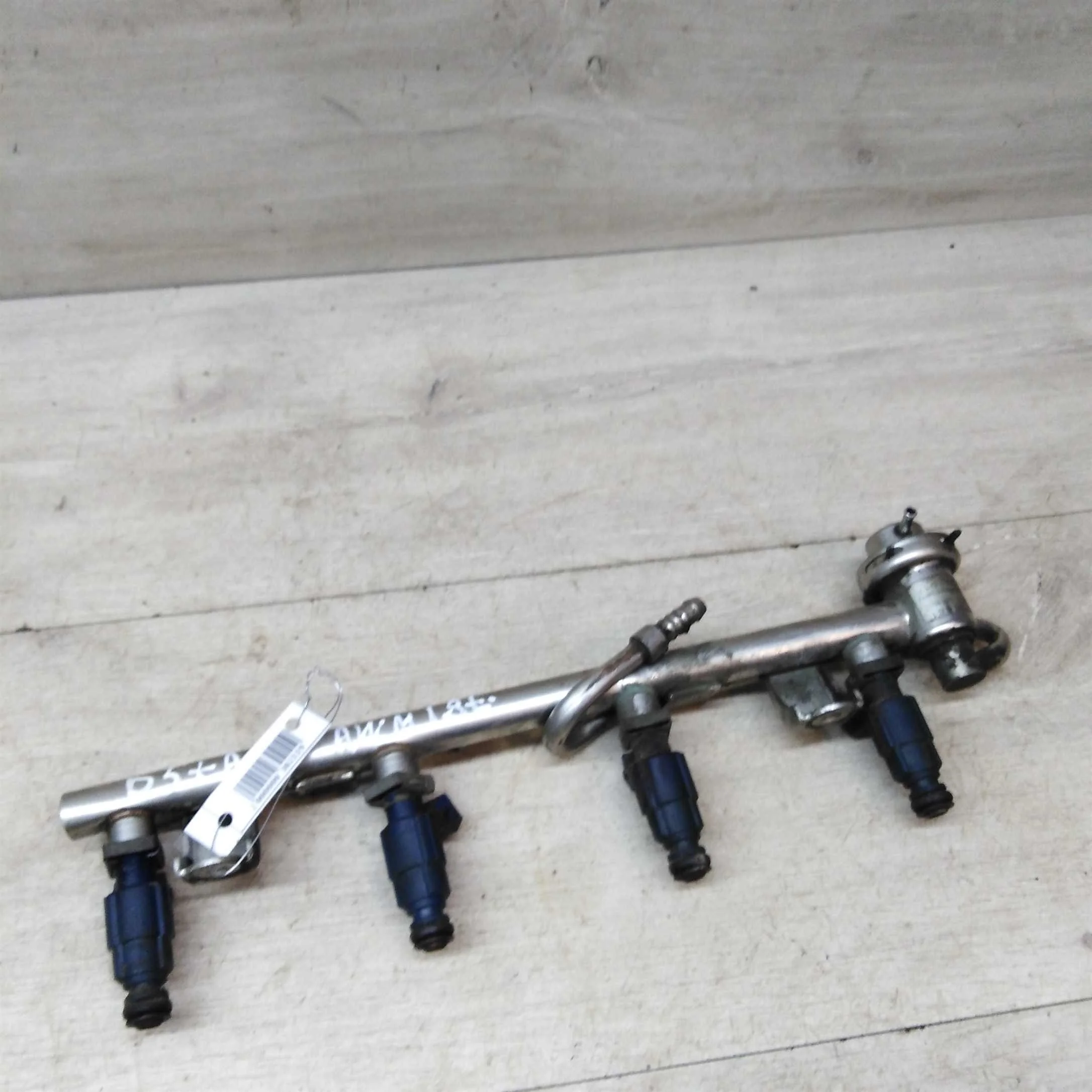 Форсунка топливная 1.8t AWM Volkswagen Passat B5 GP (арт. 43093)